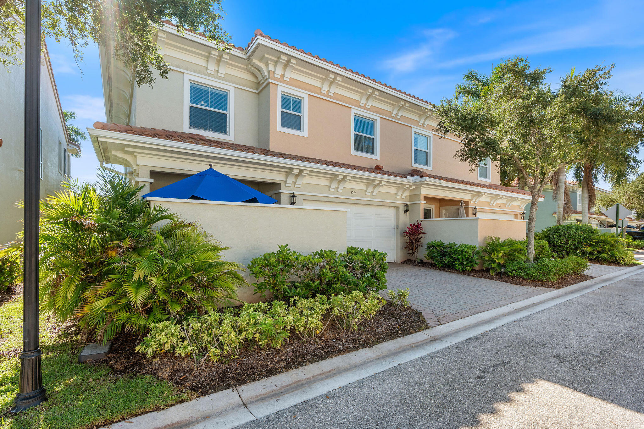 3271 NW 126 Terrace 3271