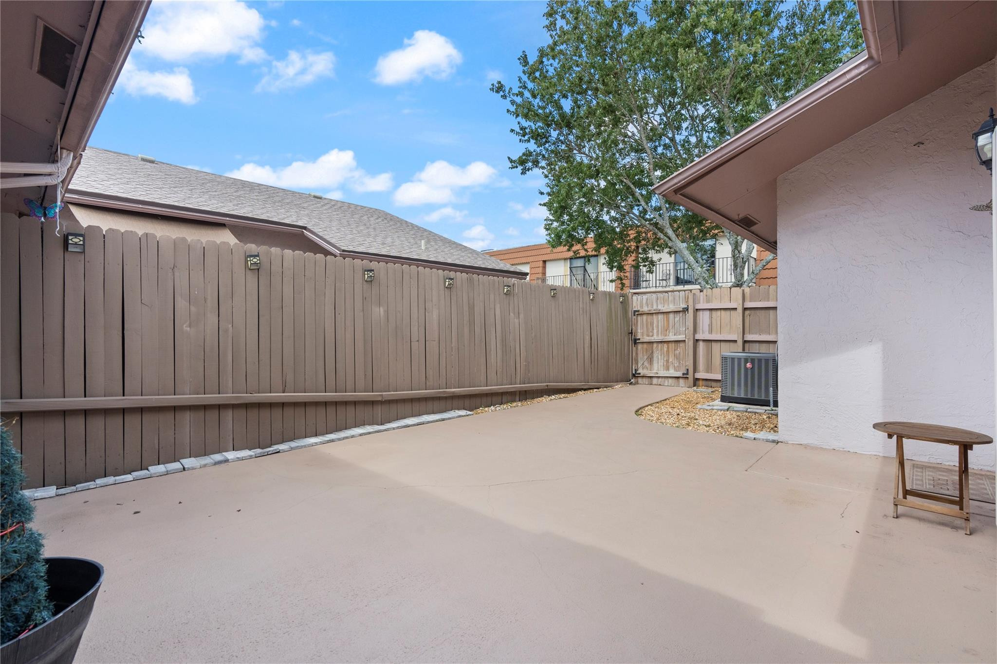 151 NW 115TH Avenue 405