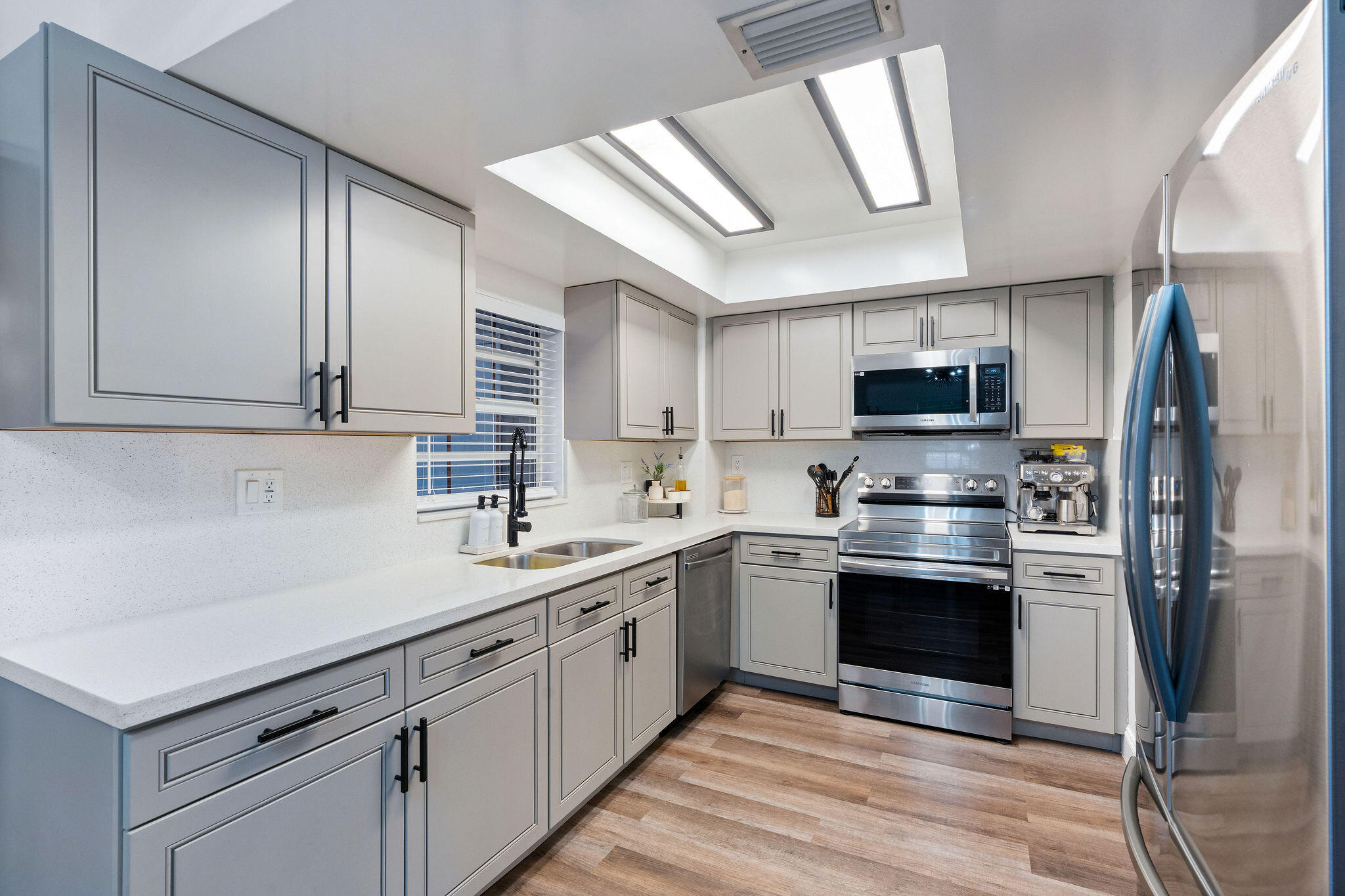 12360 SW 52ND Court