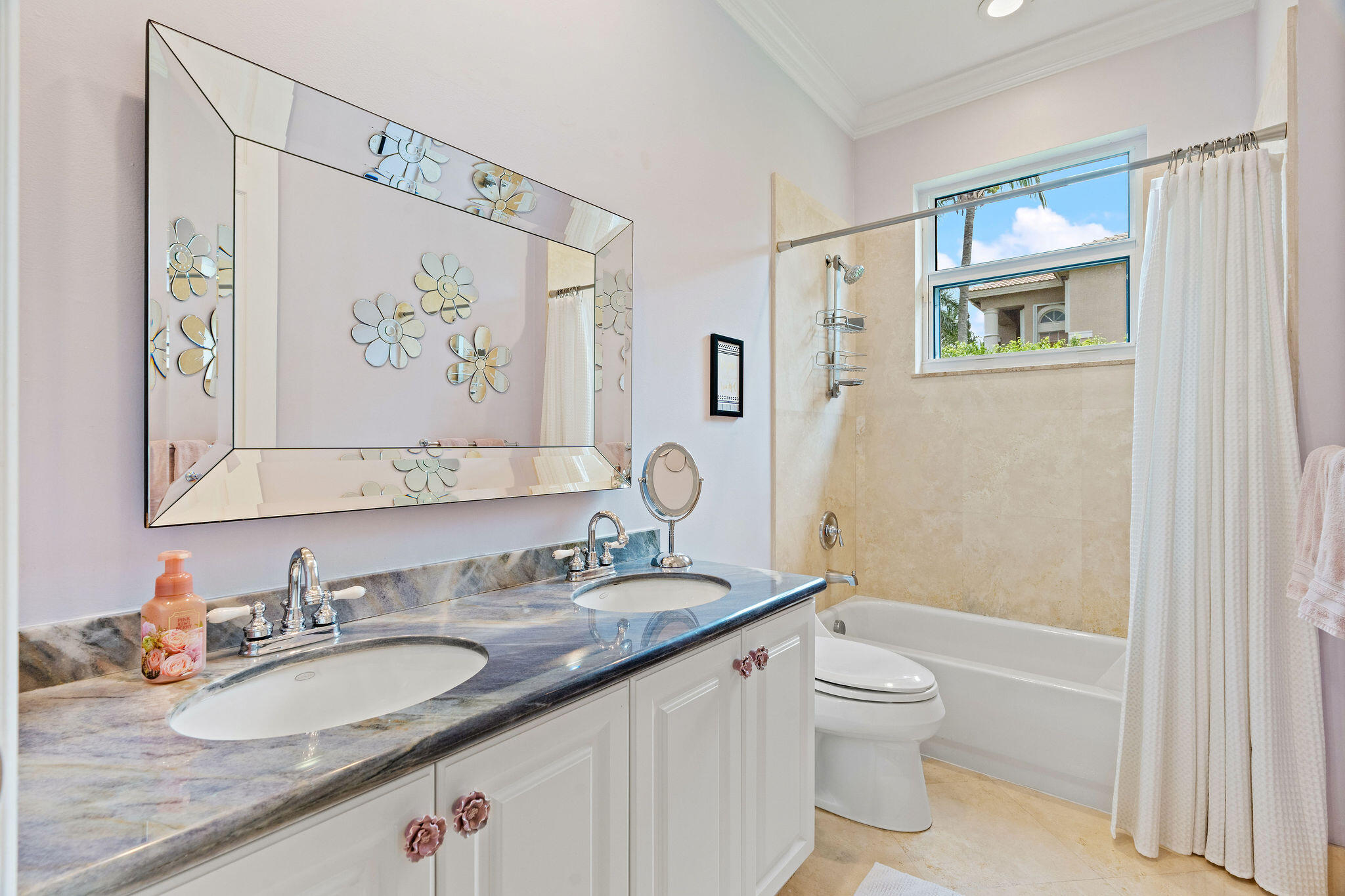 3495 MEADOWBROOK Way