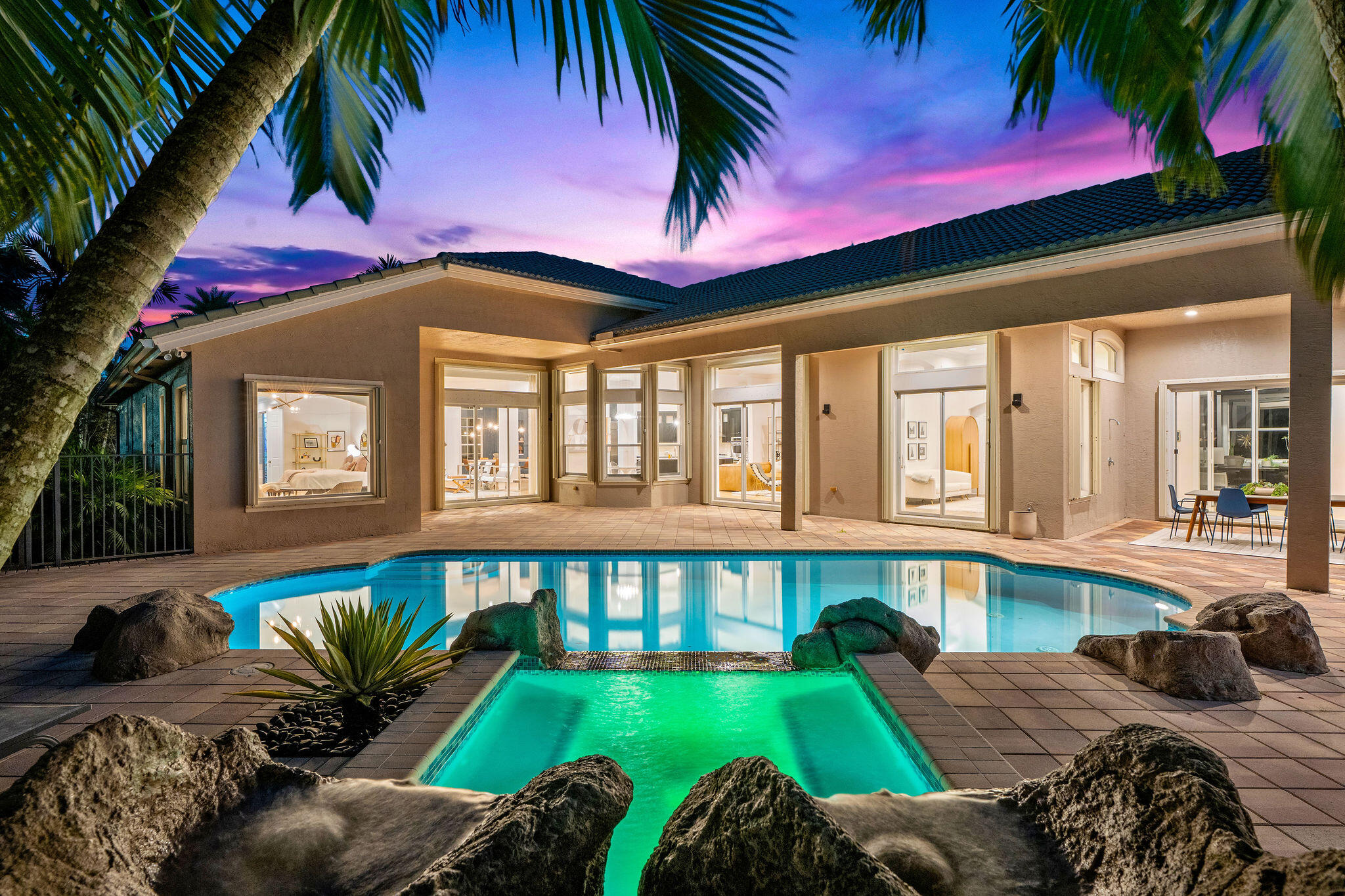 3495 MEADOWBROOK Way