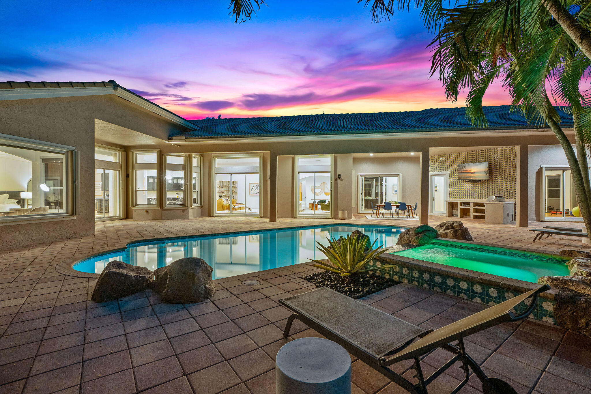 3495 MEADOWBROOK Way
