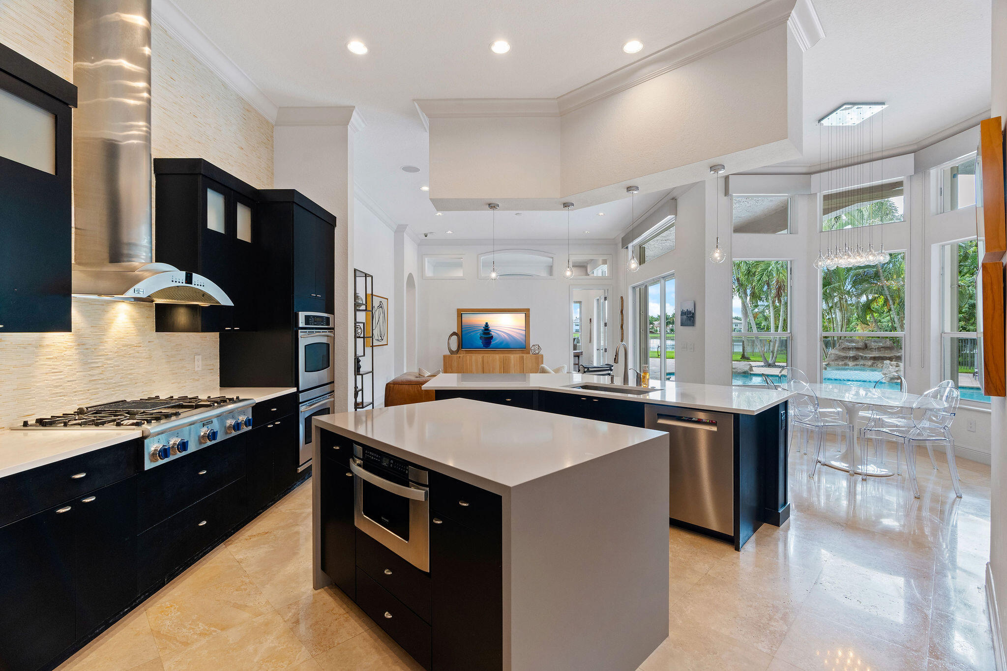3495 MEADOWBROOK Way