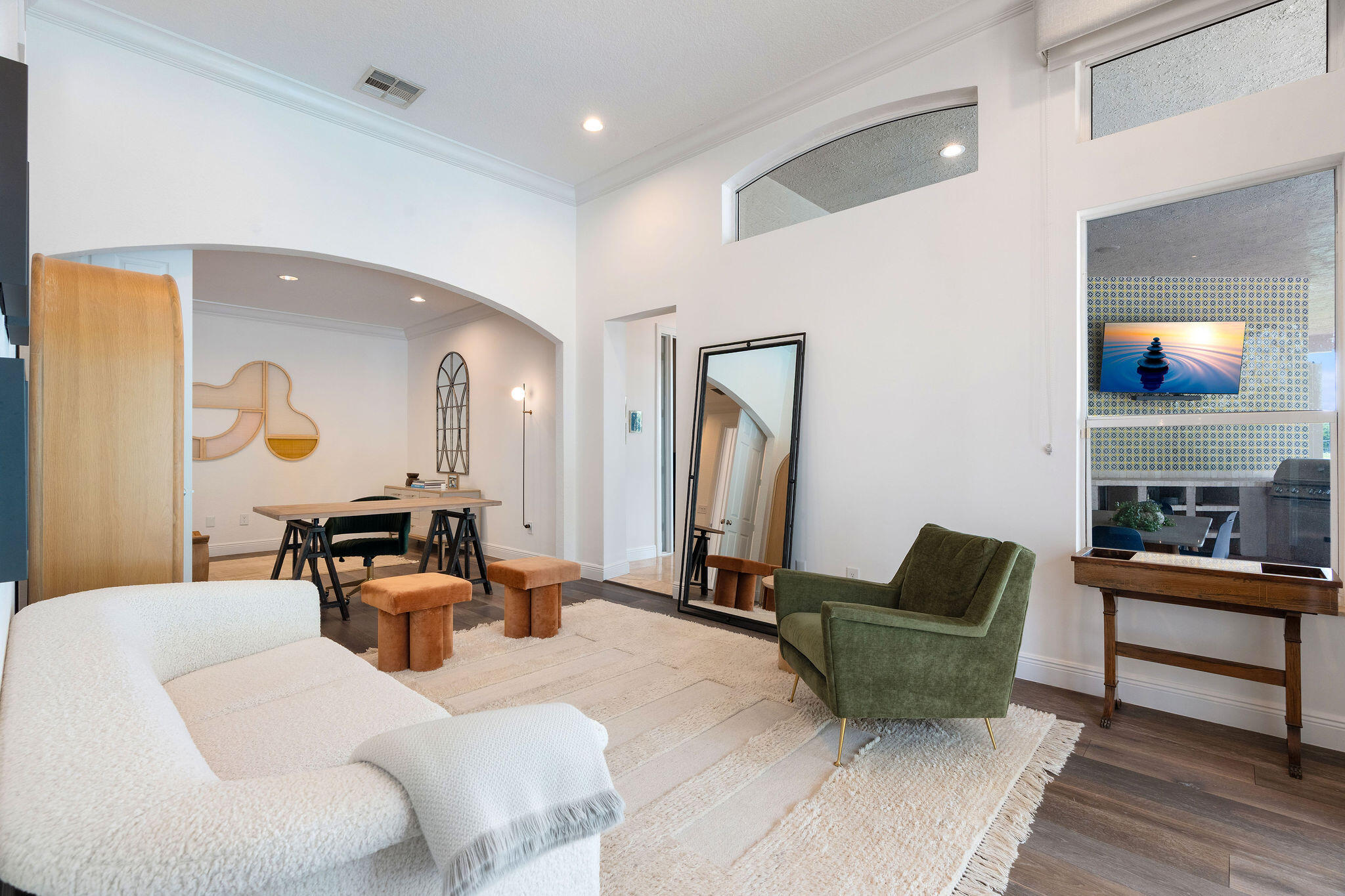 3495 MEADOWBROOK Way