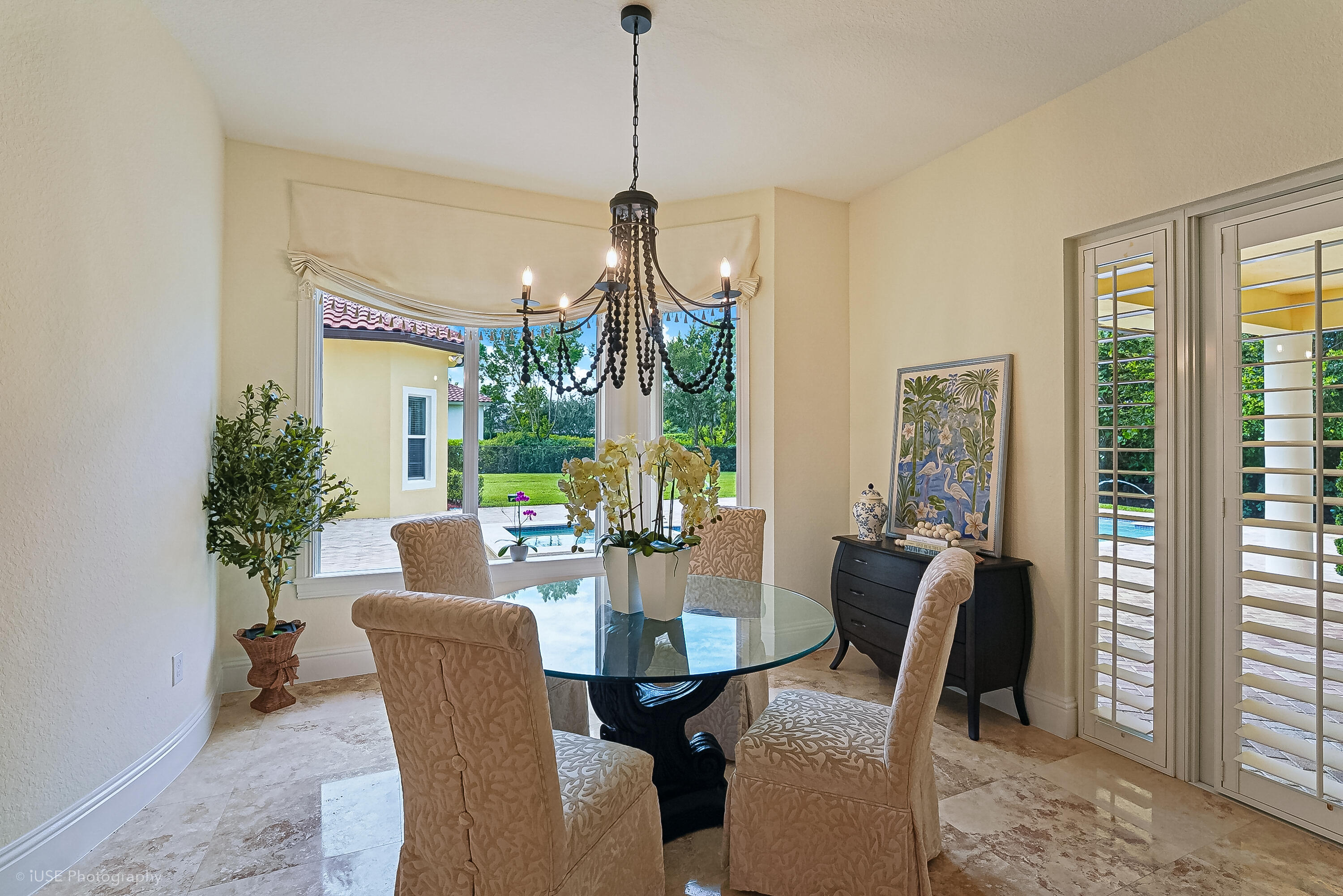 2825 Jockey Circle W