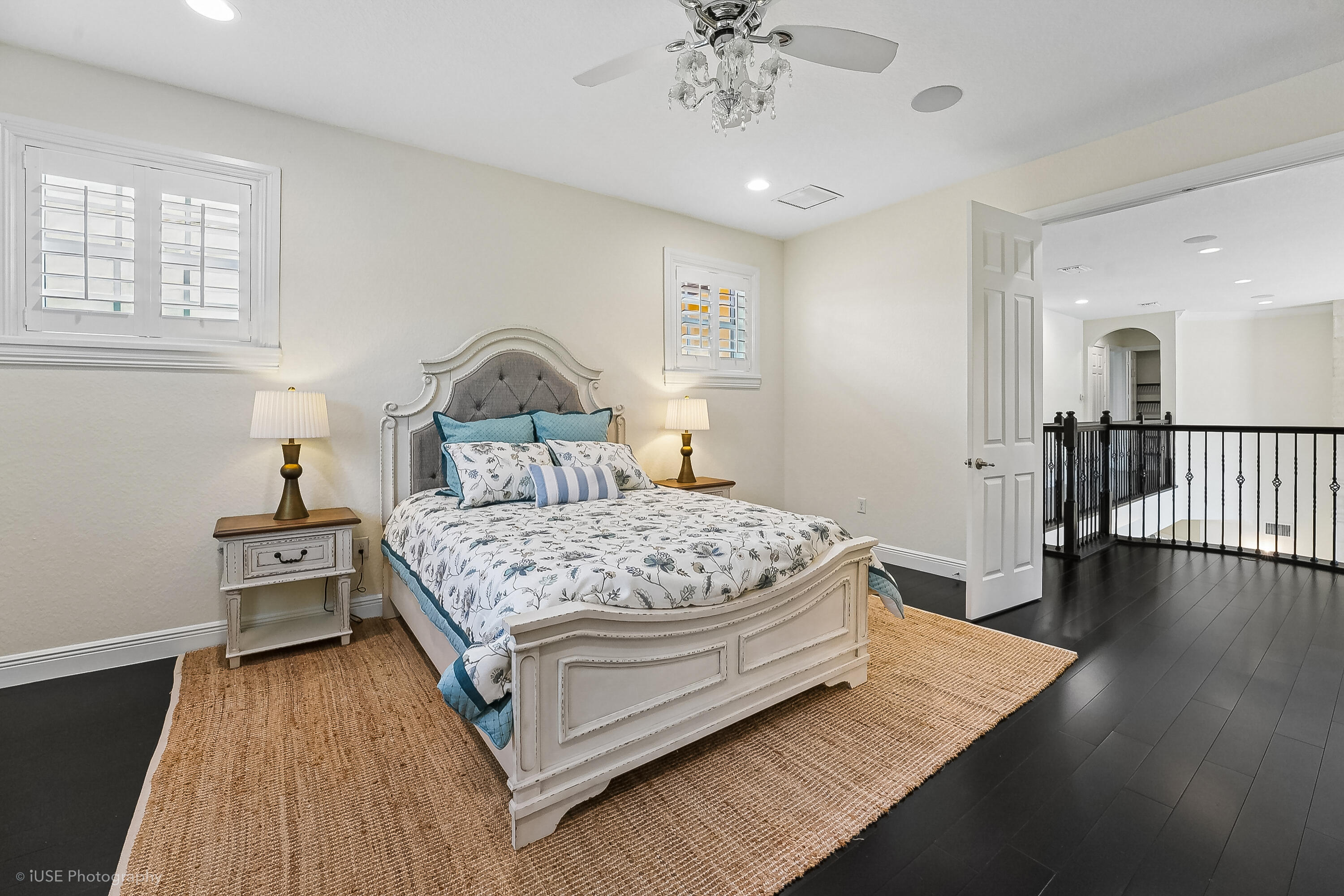 2825 Jockey Circle W