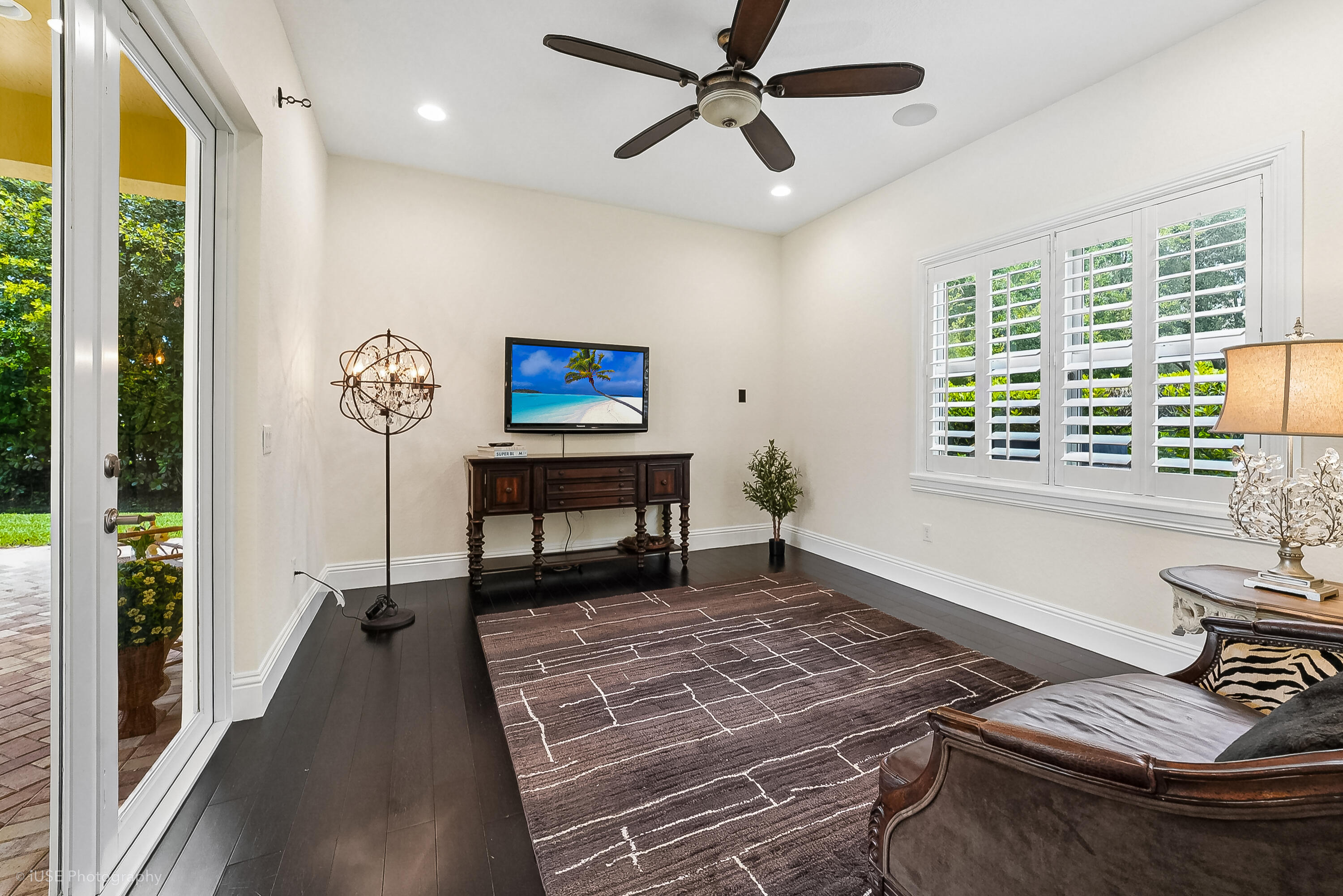 2825 Jockey Circle W