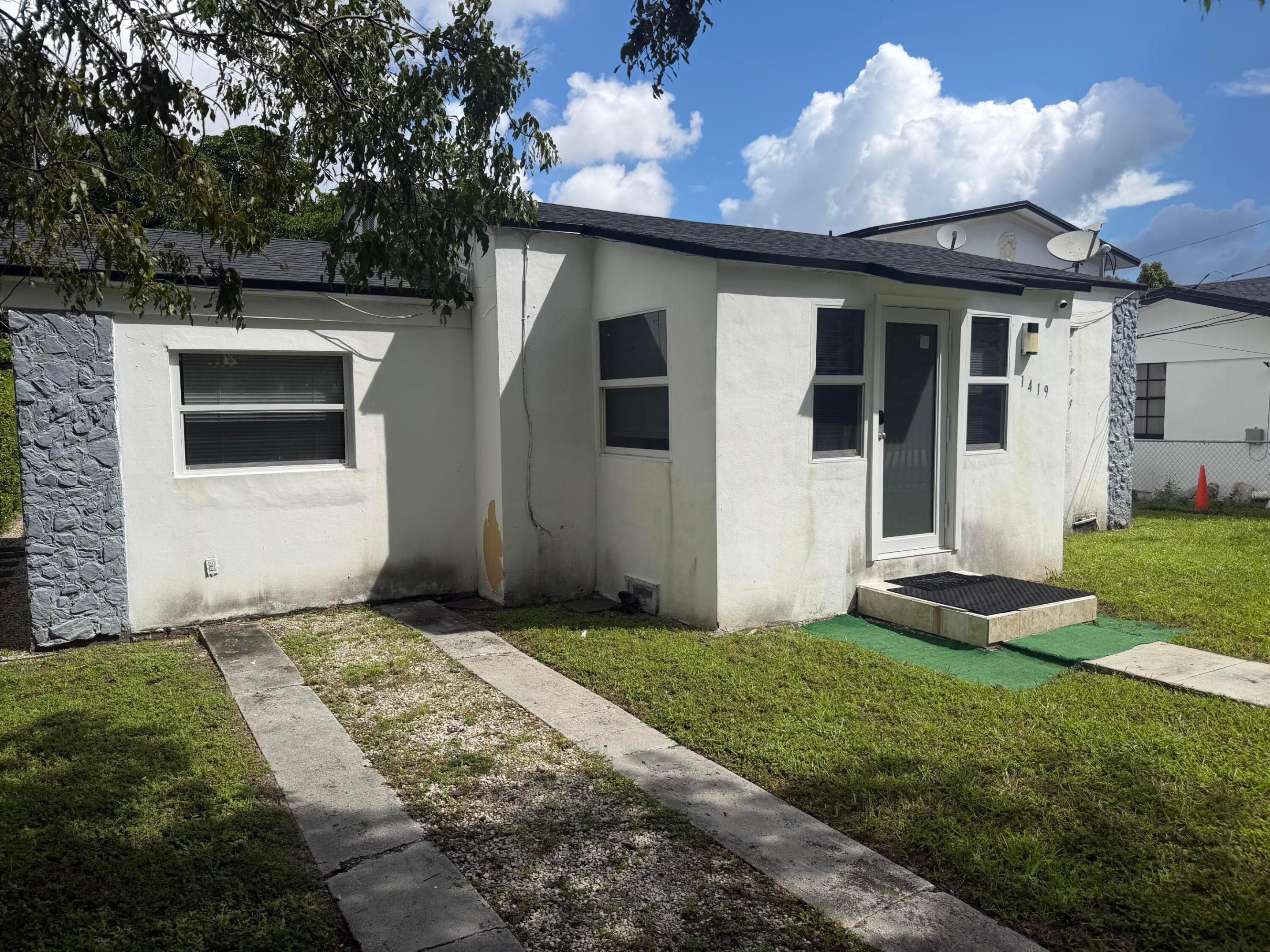1419 NW 44TH Street 1