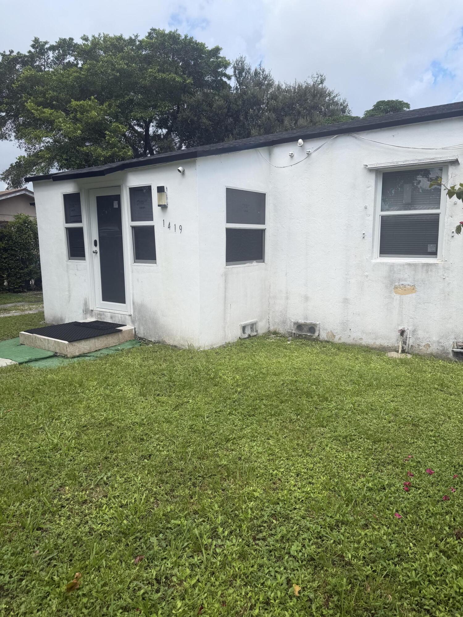 1419 NW 44TH Street 1