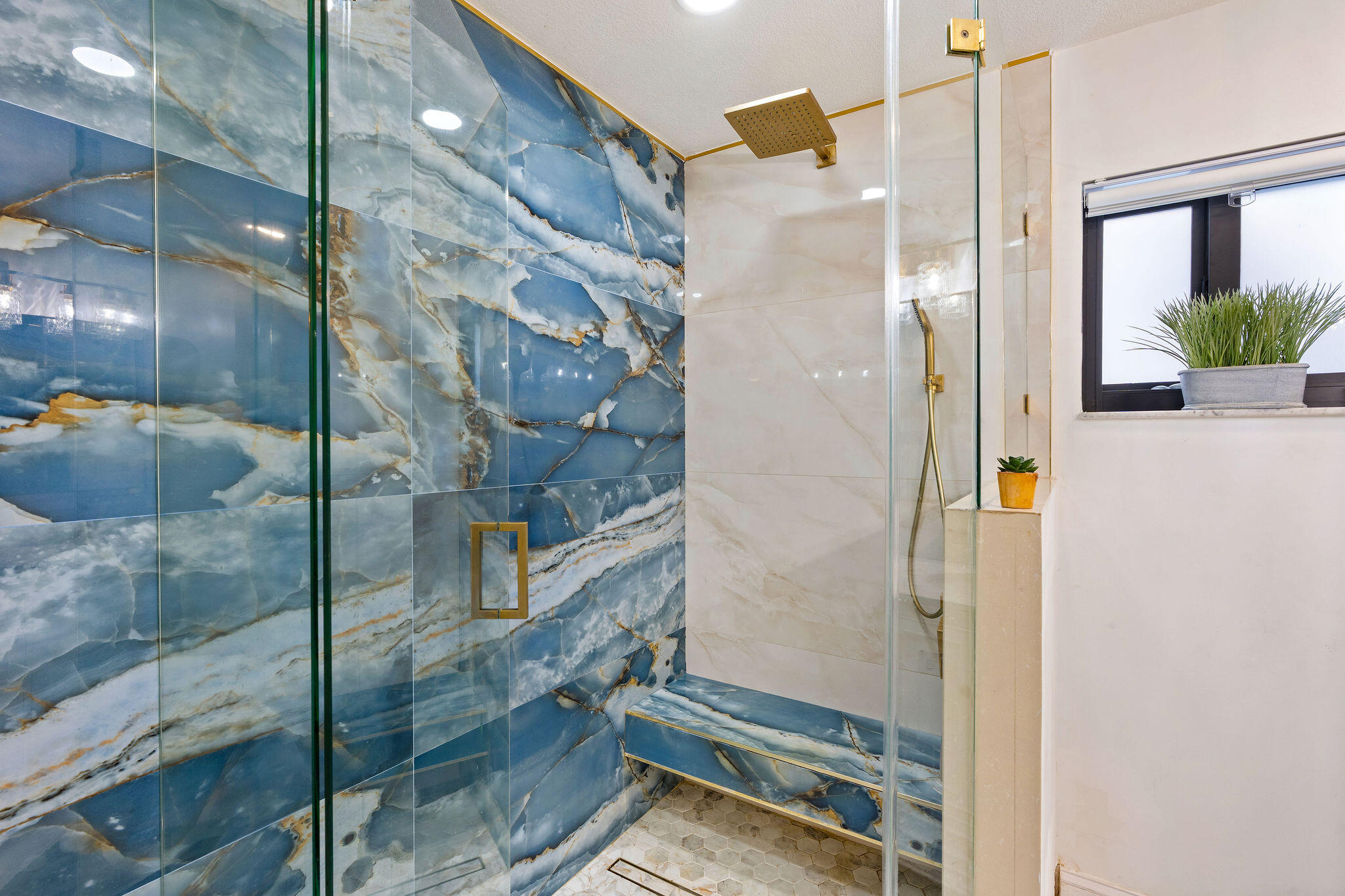 20421 SW 50TH Place