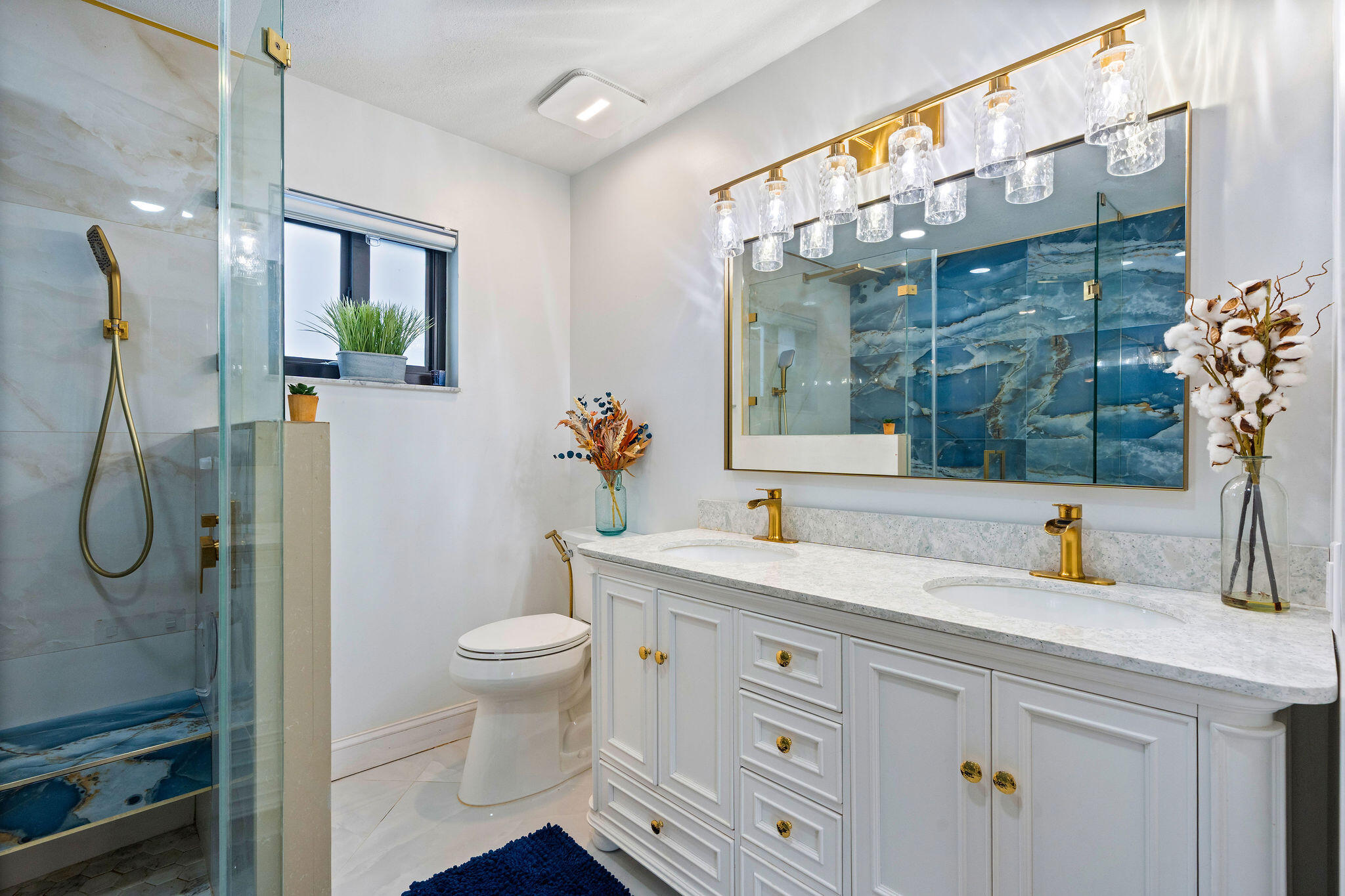 20421 SW 50TH Place