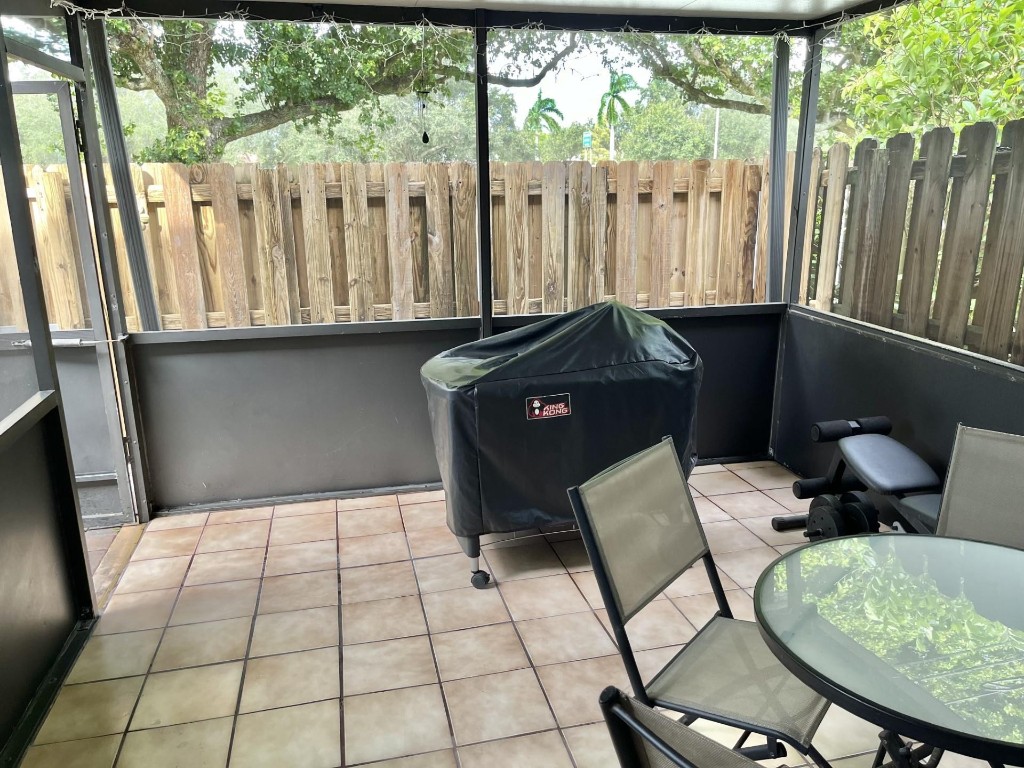 5069 SW 123rd Ter 5069