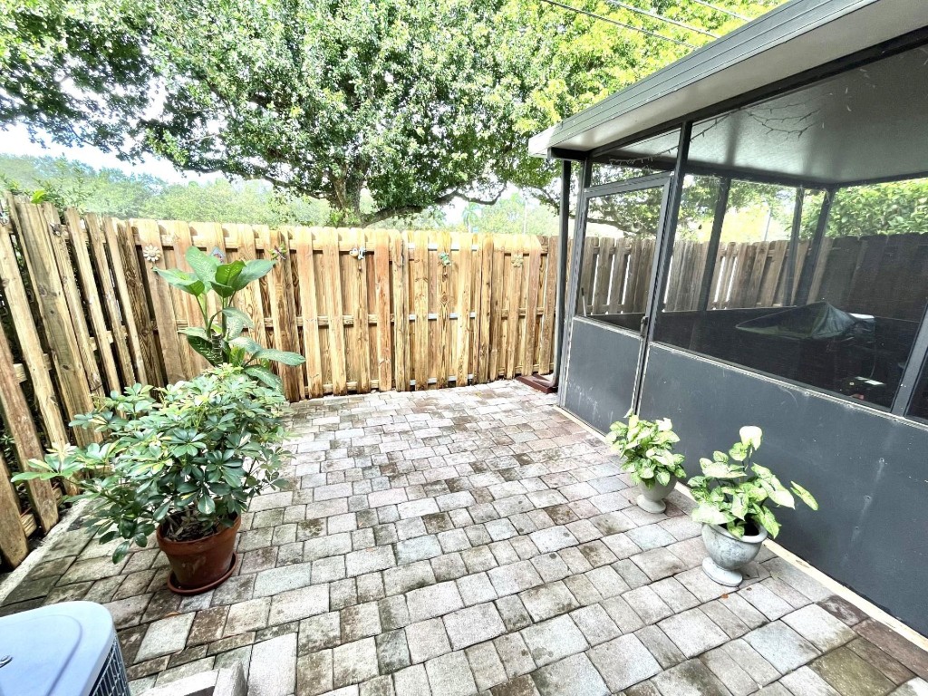 5069 SW 123rd Ter 5069