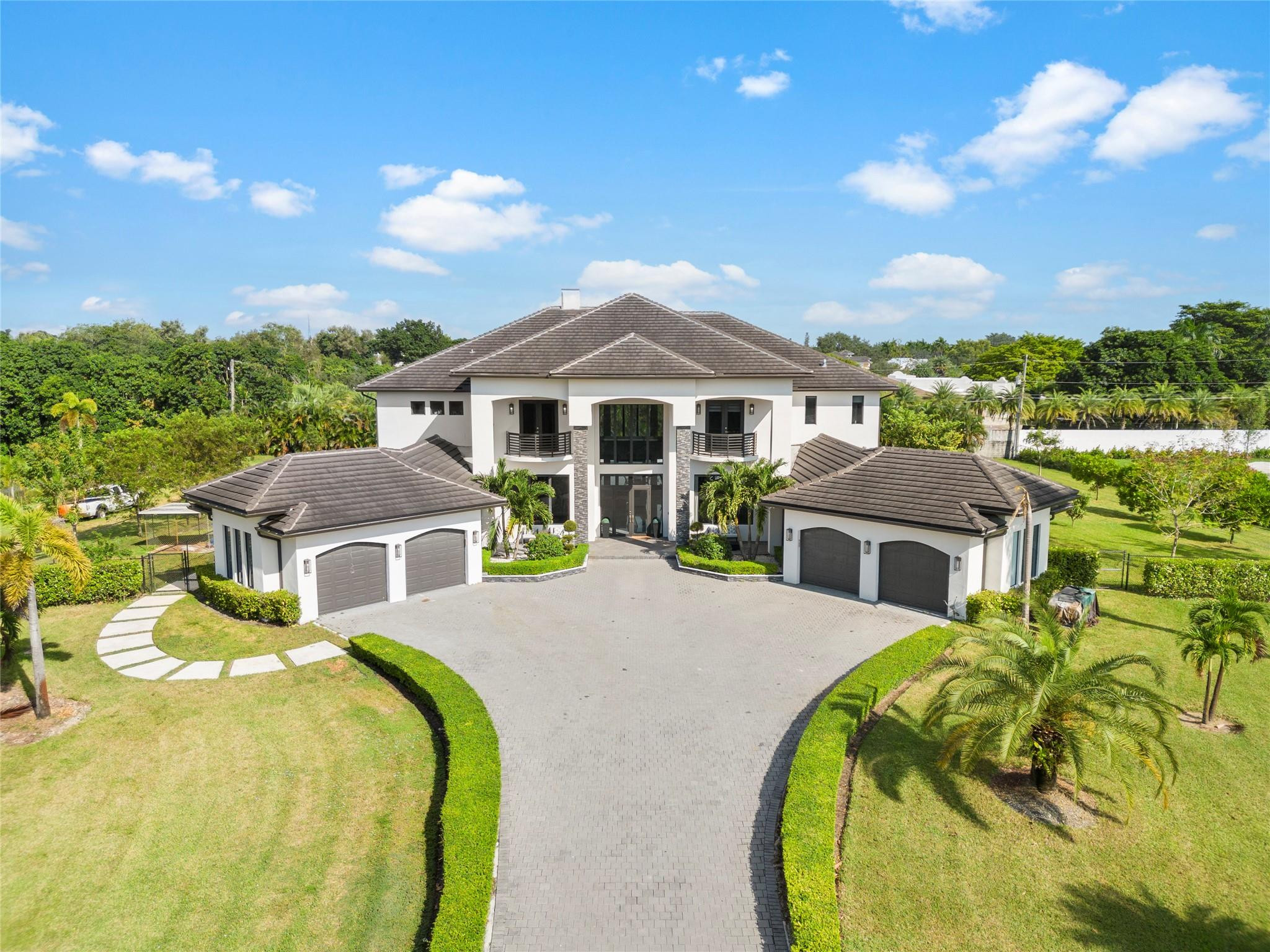 13605 BELLA RANCH LN