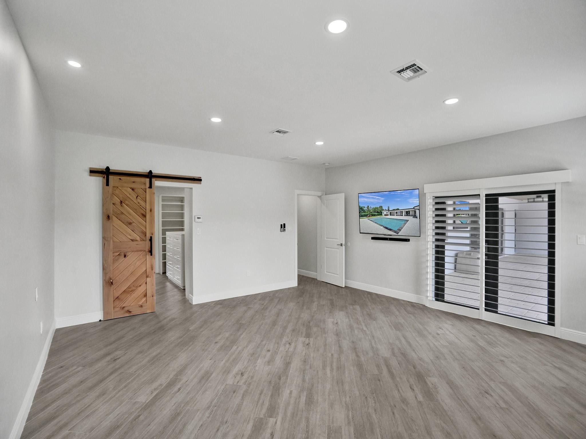5001 Hancock Rd