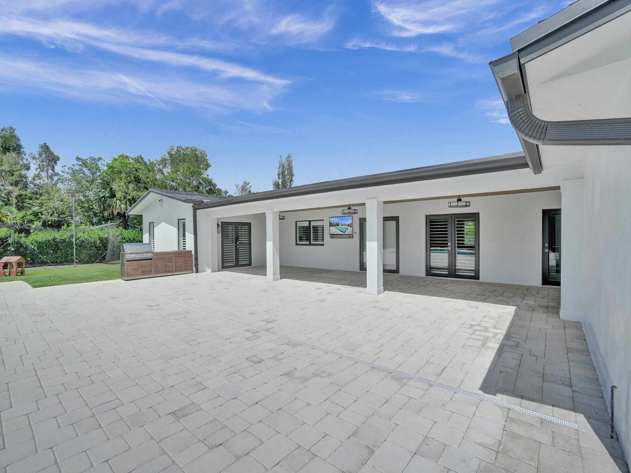 5001 Hancock Rd