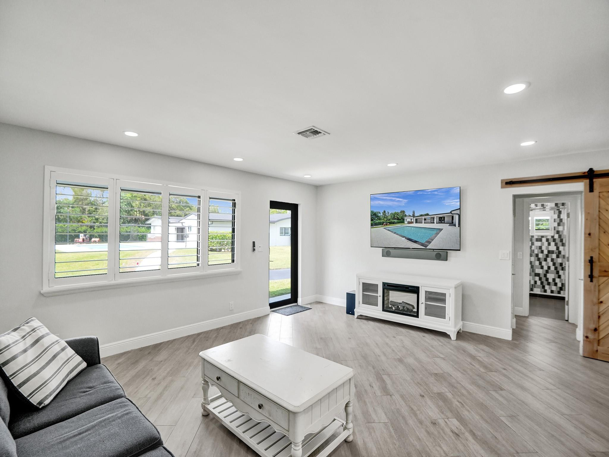 5001 Hancock Rd