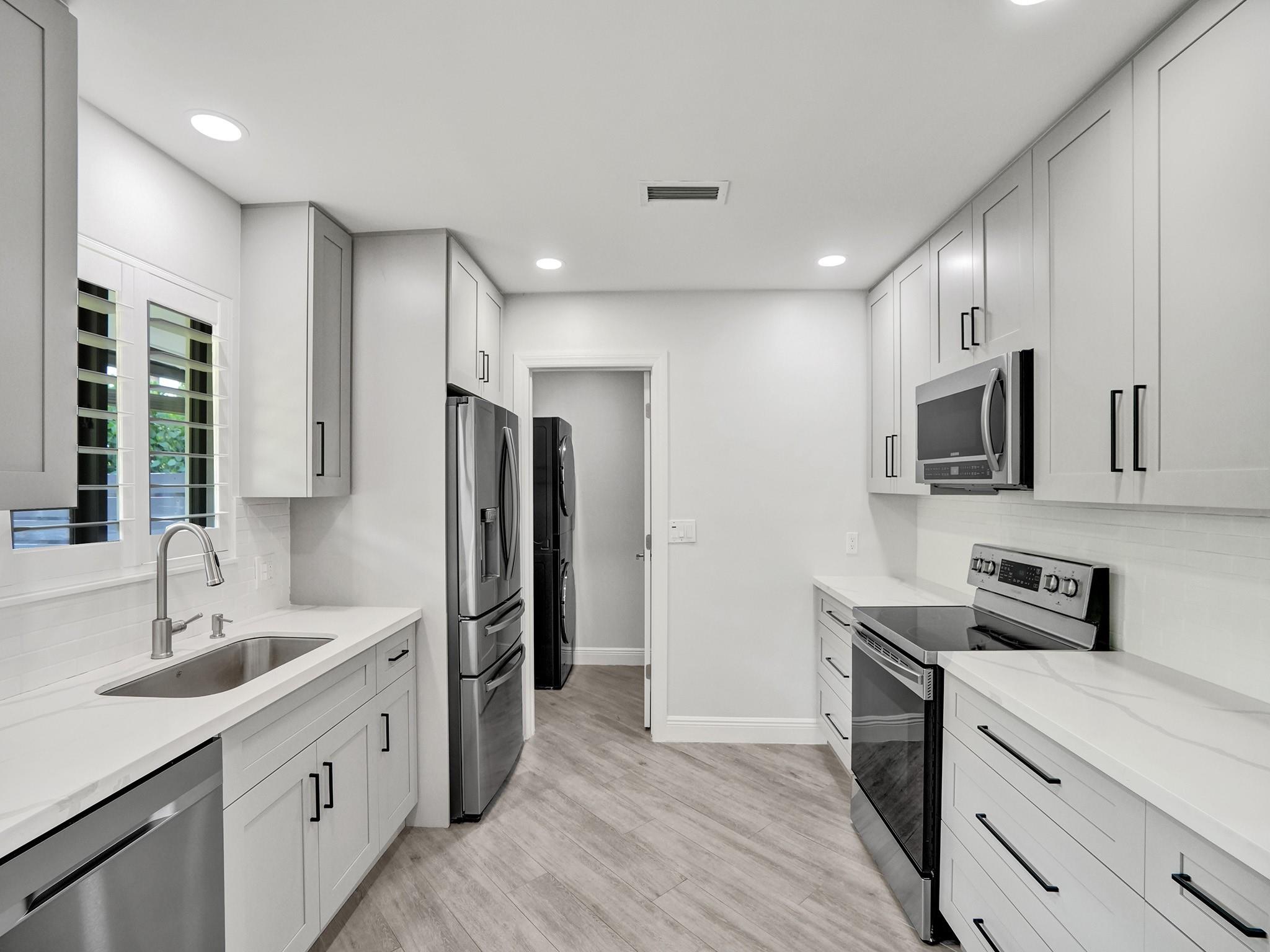 5001 Hancock Rd