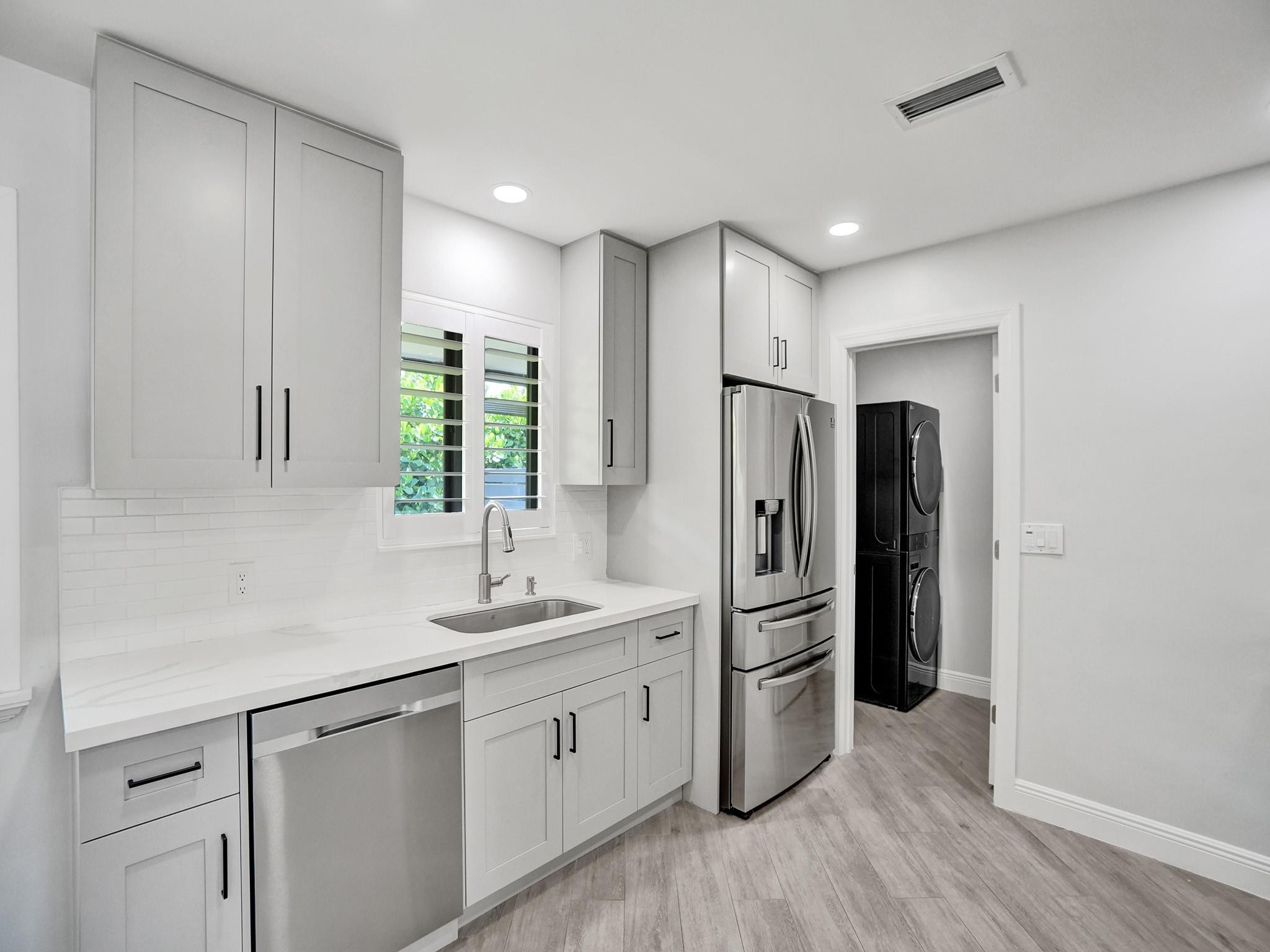 5001 Hancock Rd