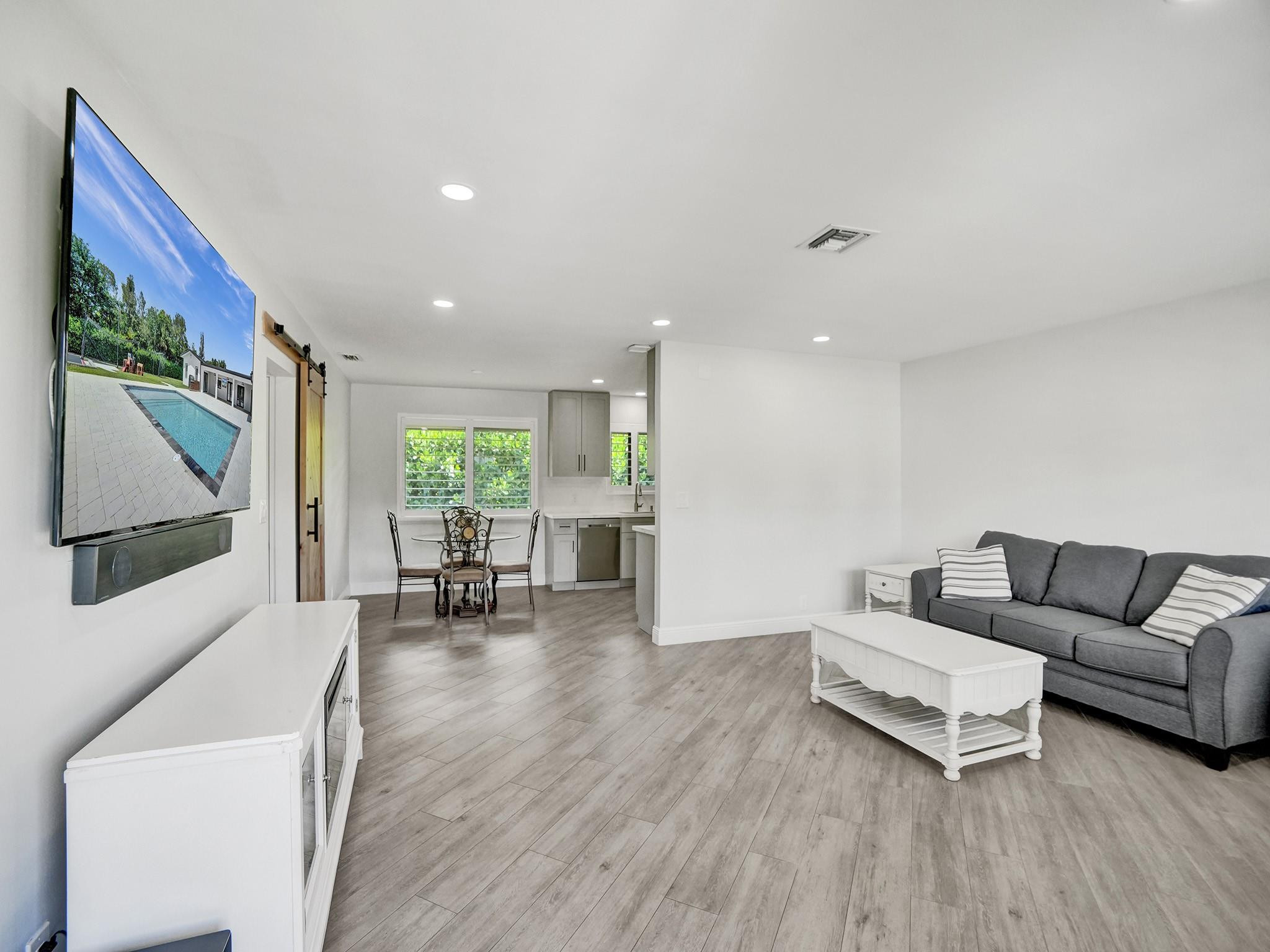 5001 Hancock Rd
