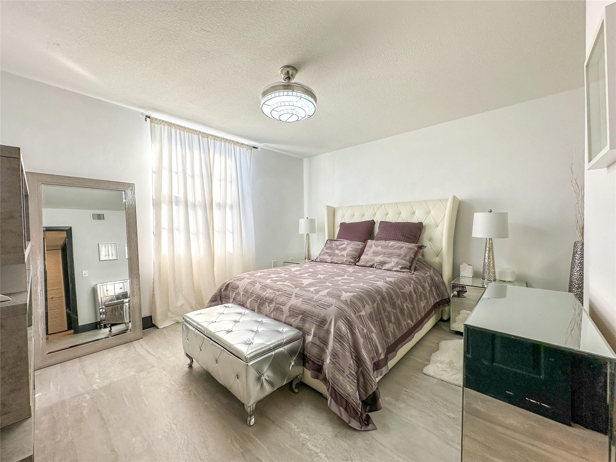 1715 WHITEHALL DR 301