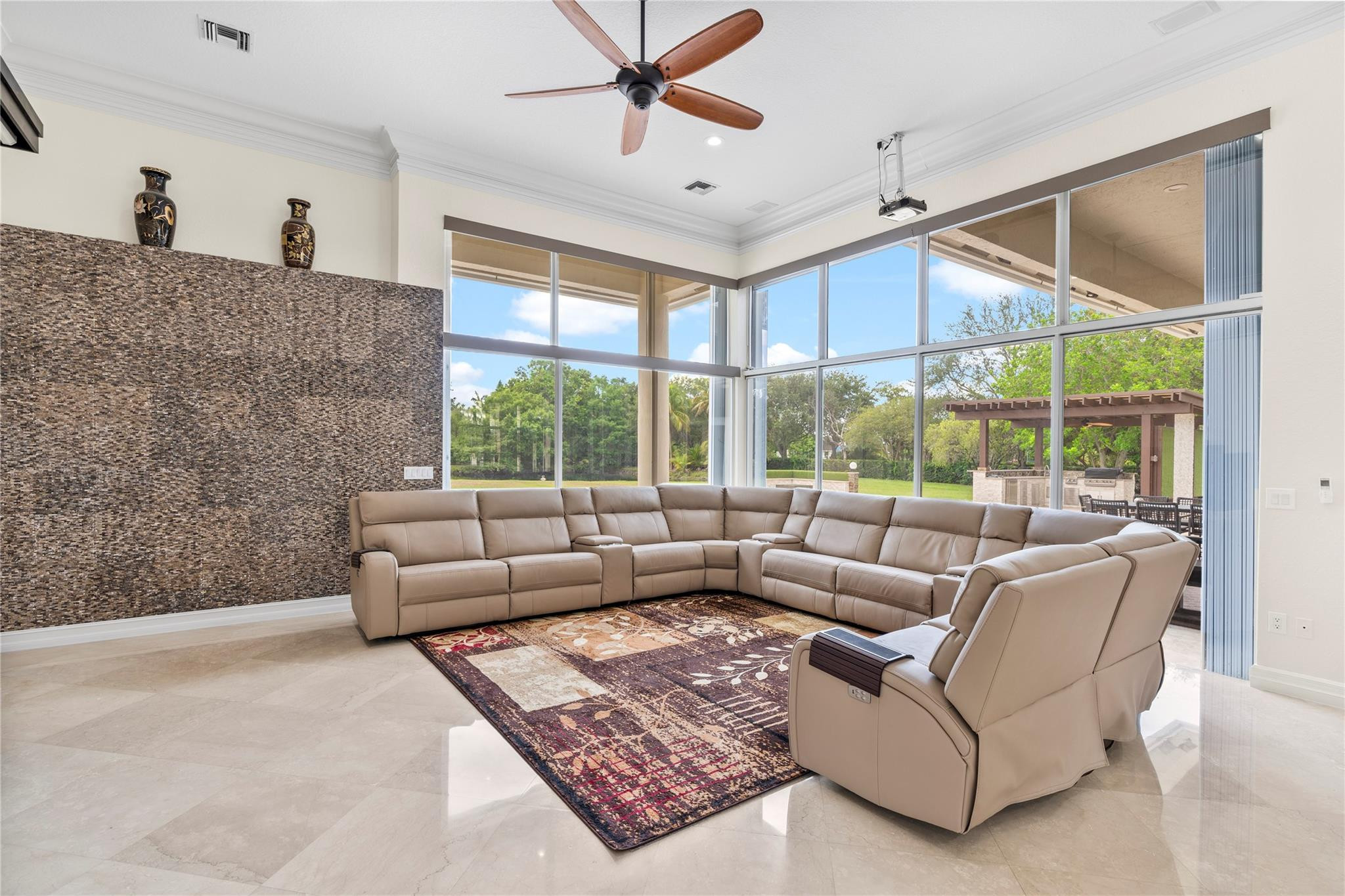 2750 SW 121 AVE