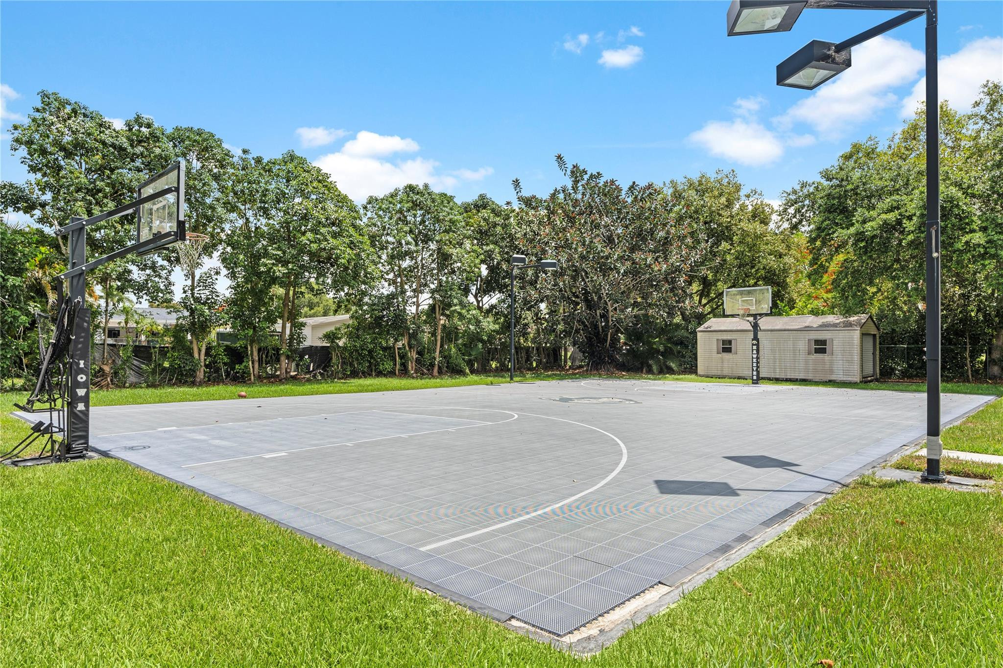 2750 SW 121 AVE