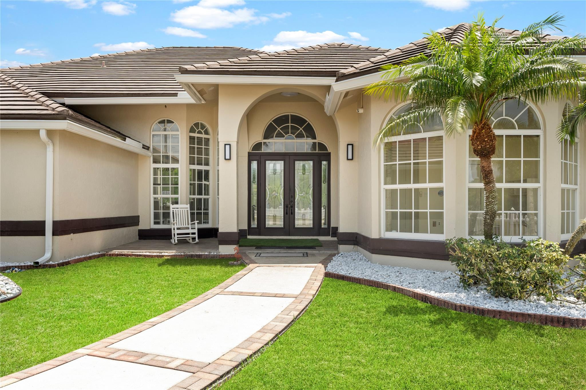 2750 SW 121 AVE