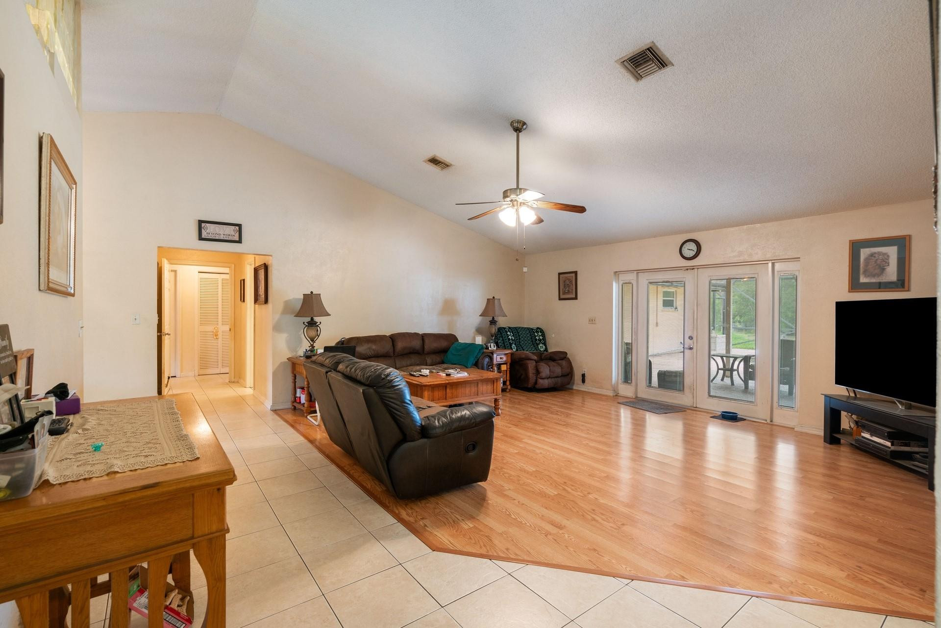 15901 SW 54th Pl