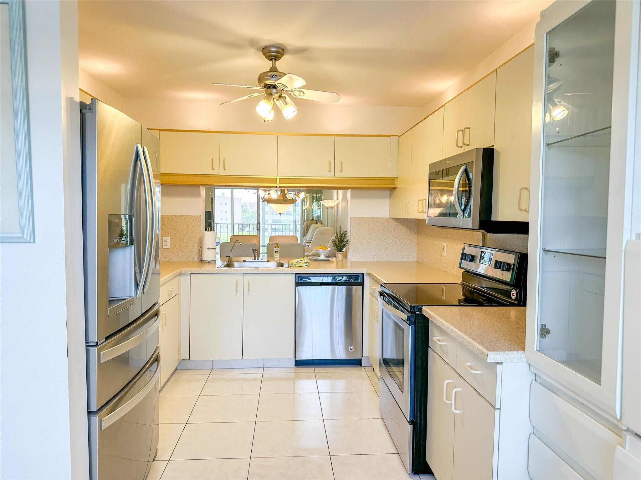 2551 NW 103rd Ave 307