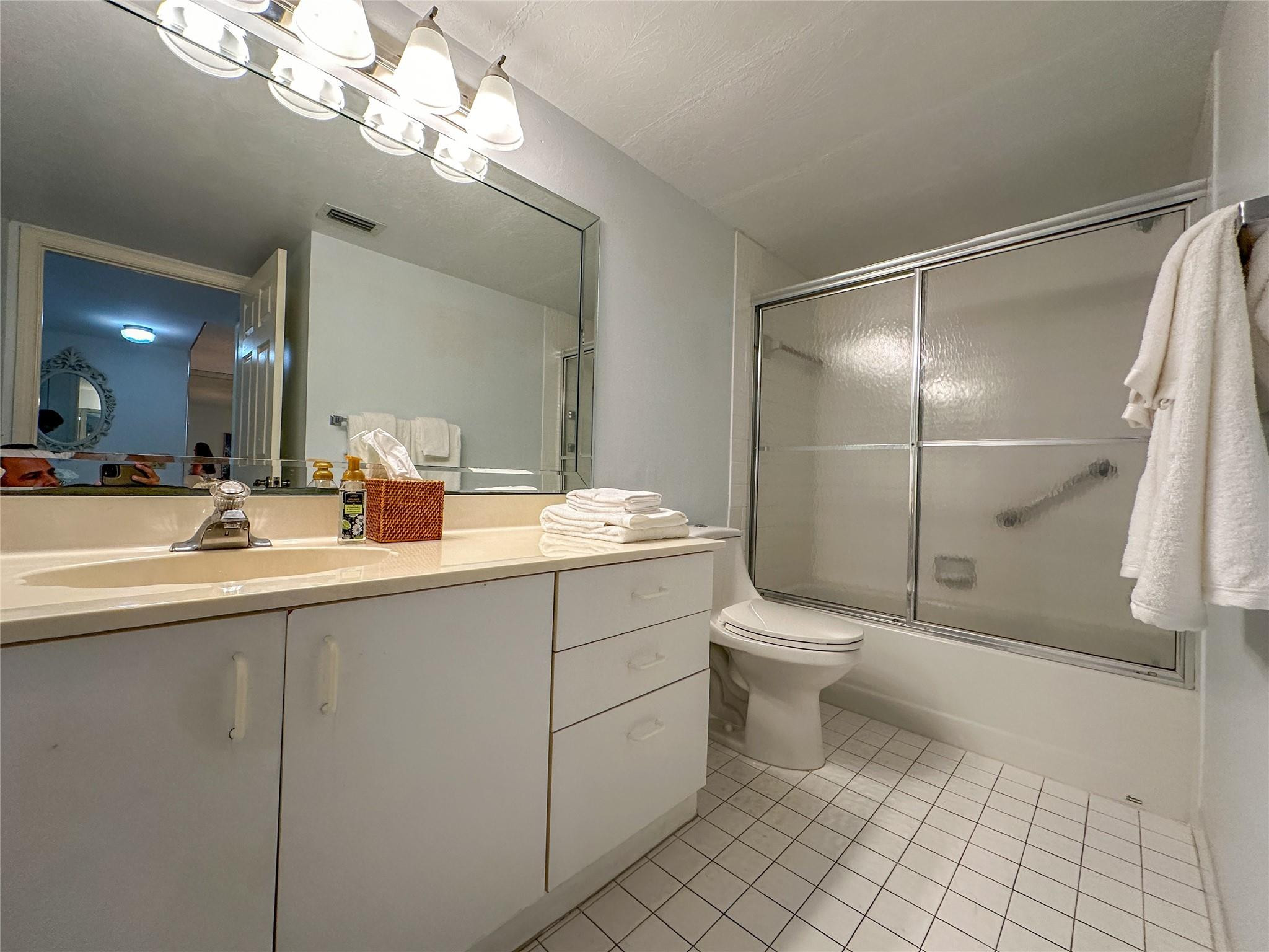 2551 NW 103rd Ave 307