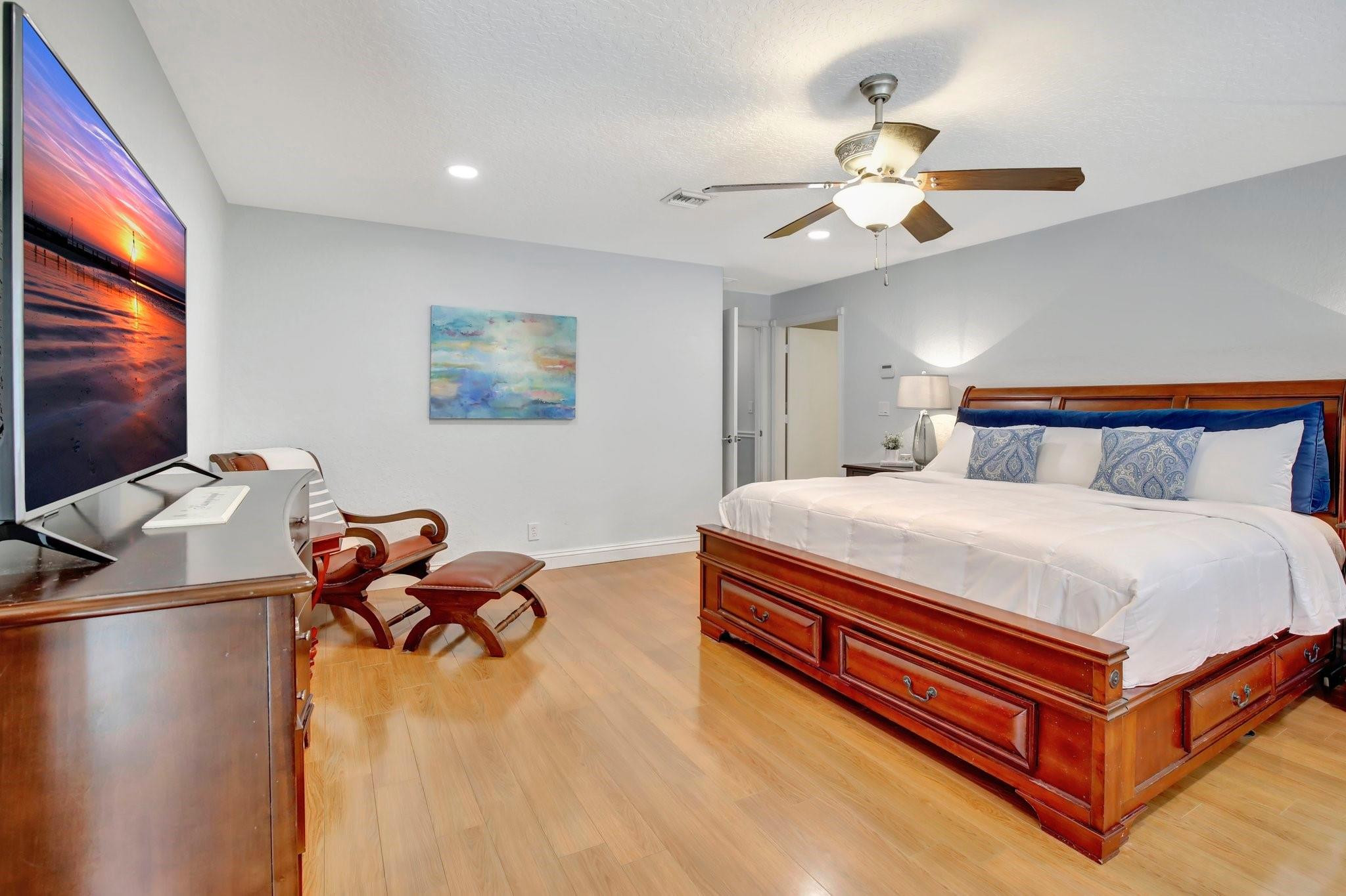 13821 Alexandria Ct
