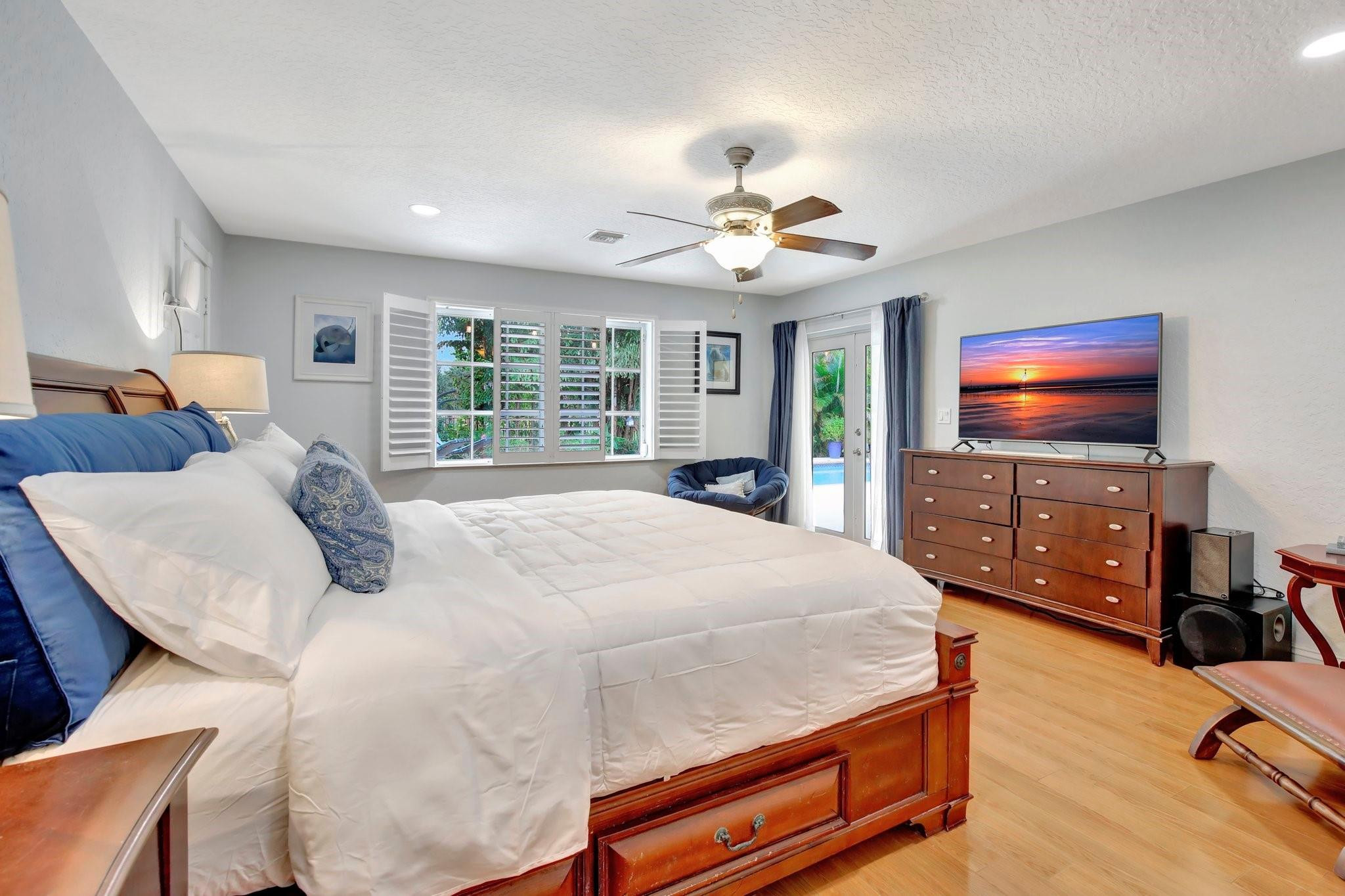13821 Alexandria Ct