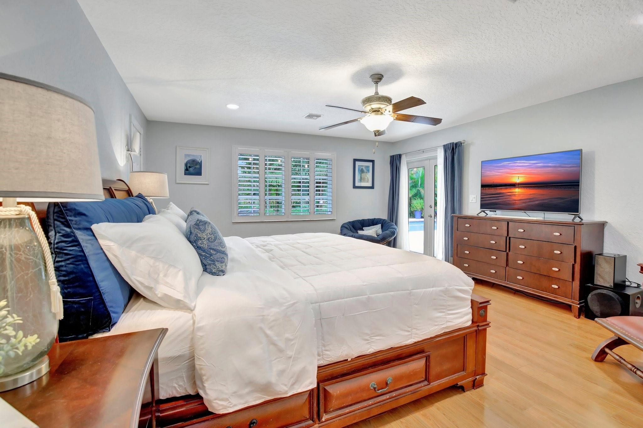 13821 Alexandria Ct
