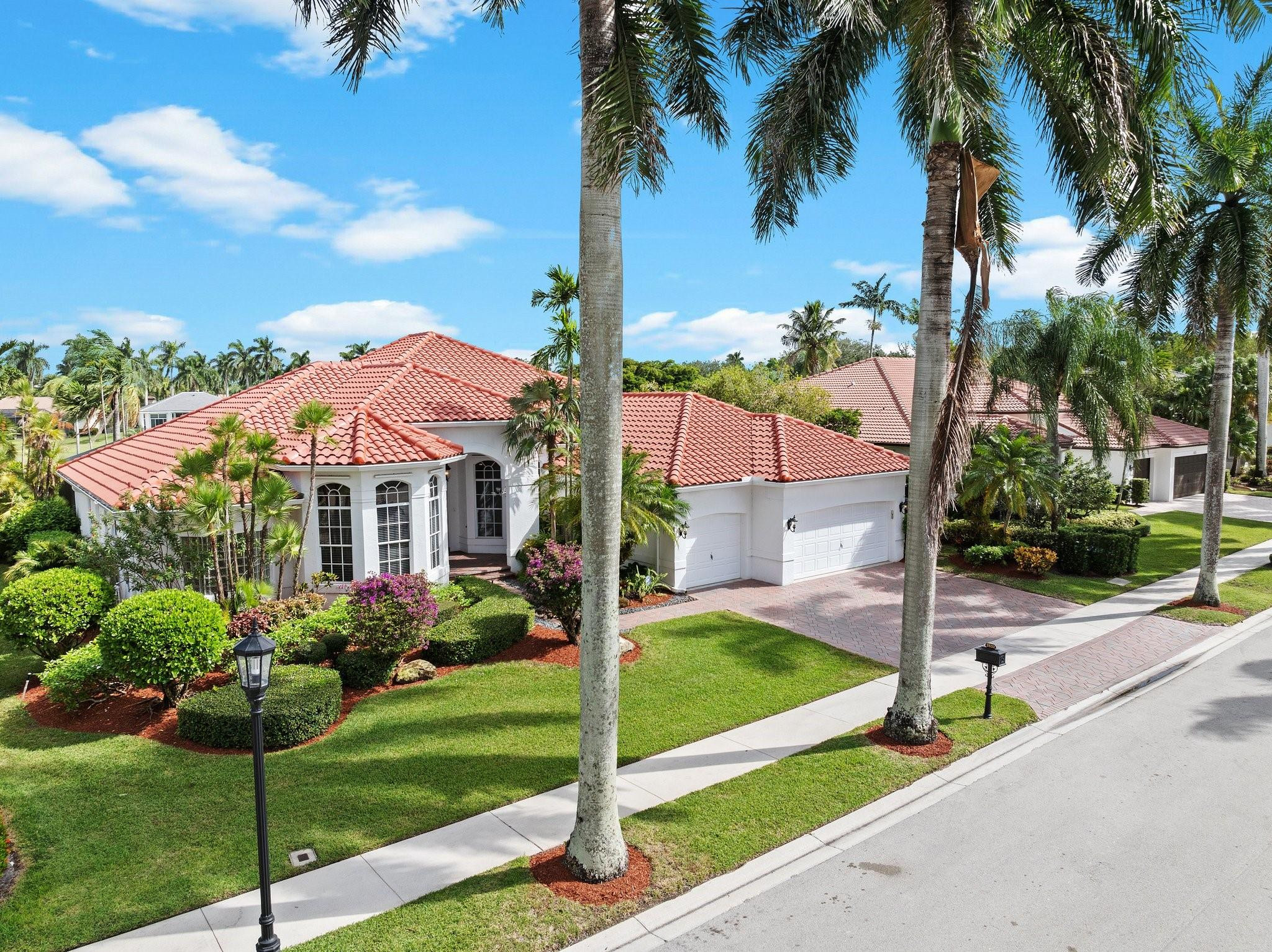 2532 Monterey Ct
