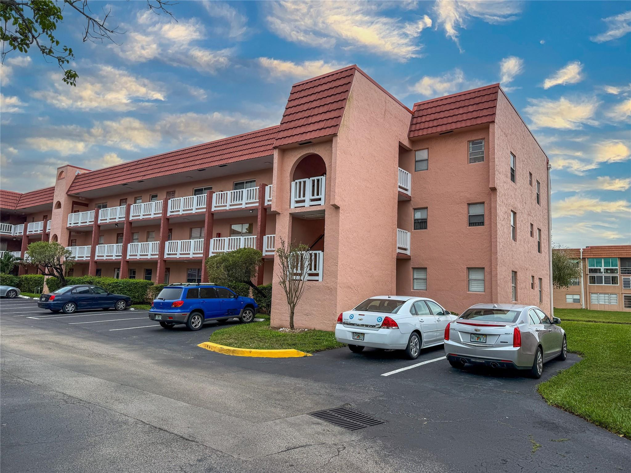 9460 LAKE BLVD 212