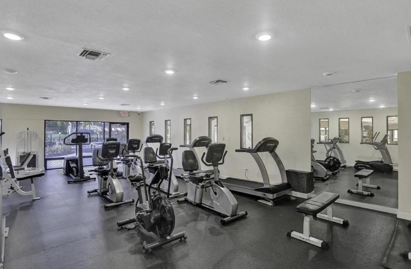 9460 LAKE BLVD 212
