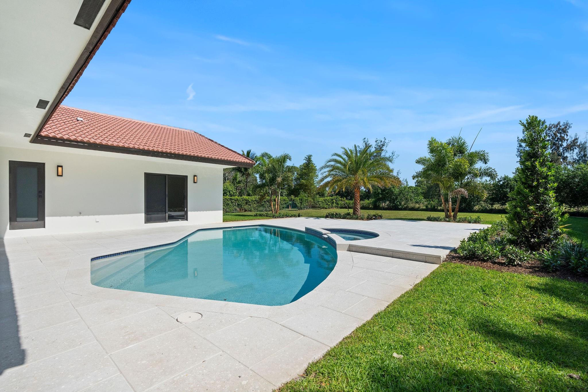 12360 NW 9th St