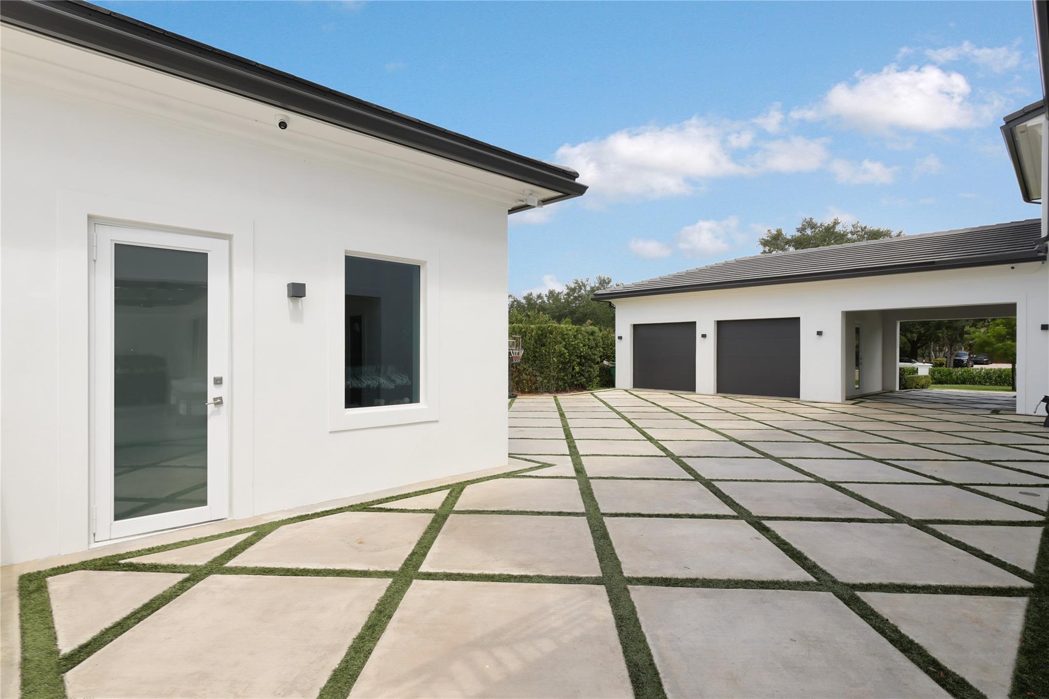 13640 Pine Meadow Ct