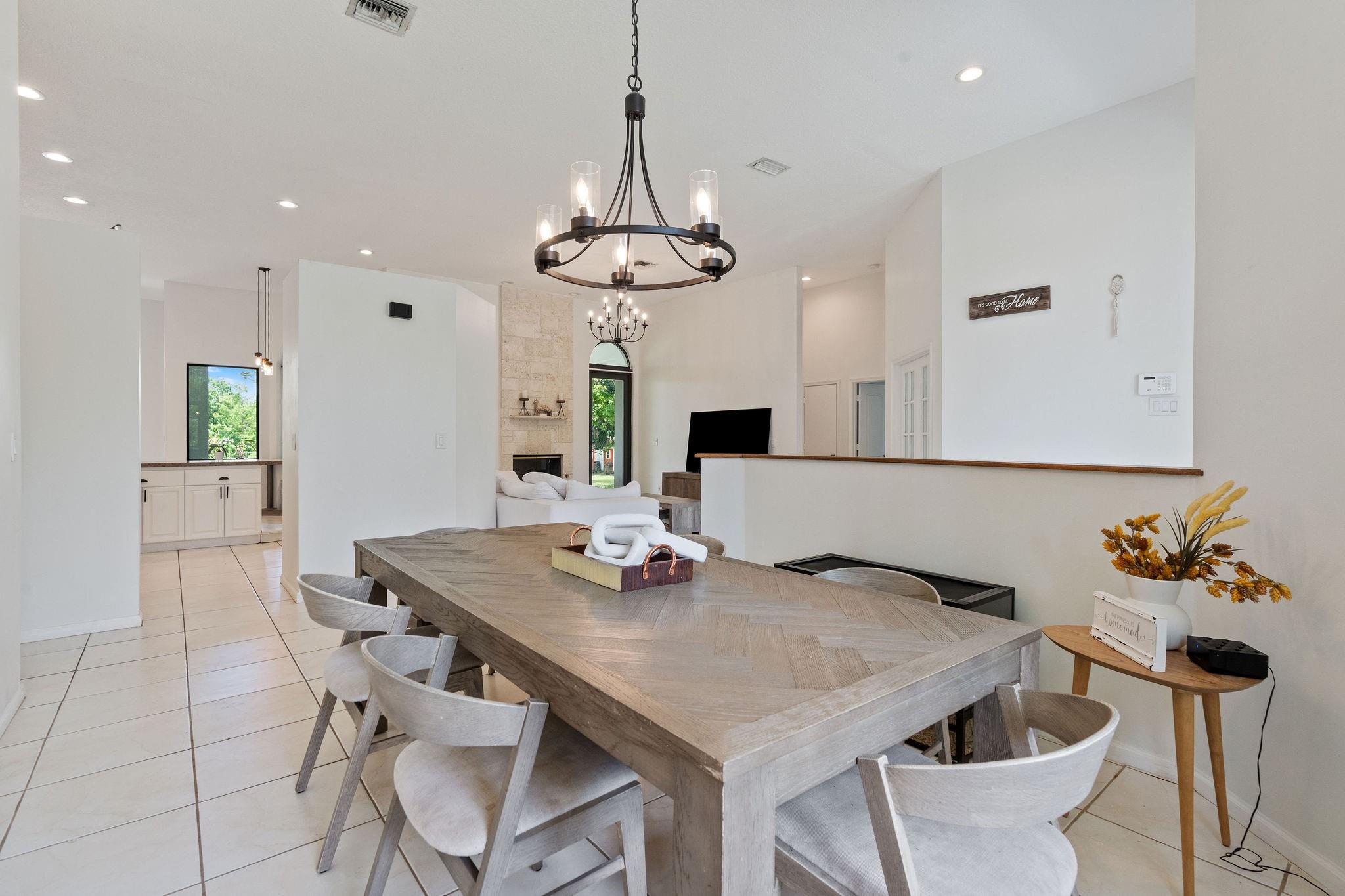 5350 SW 198th Ter