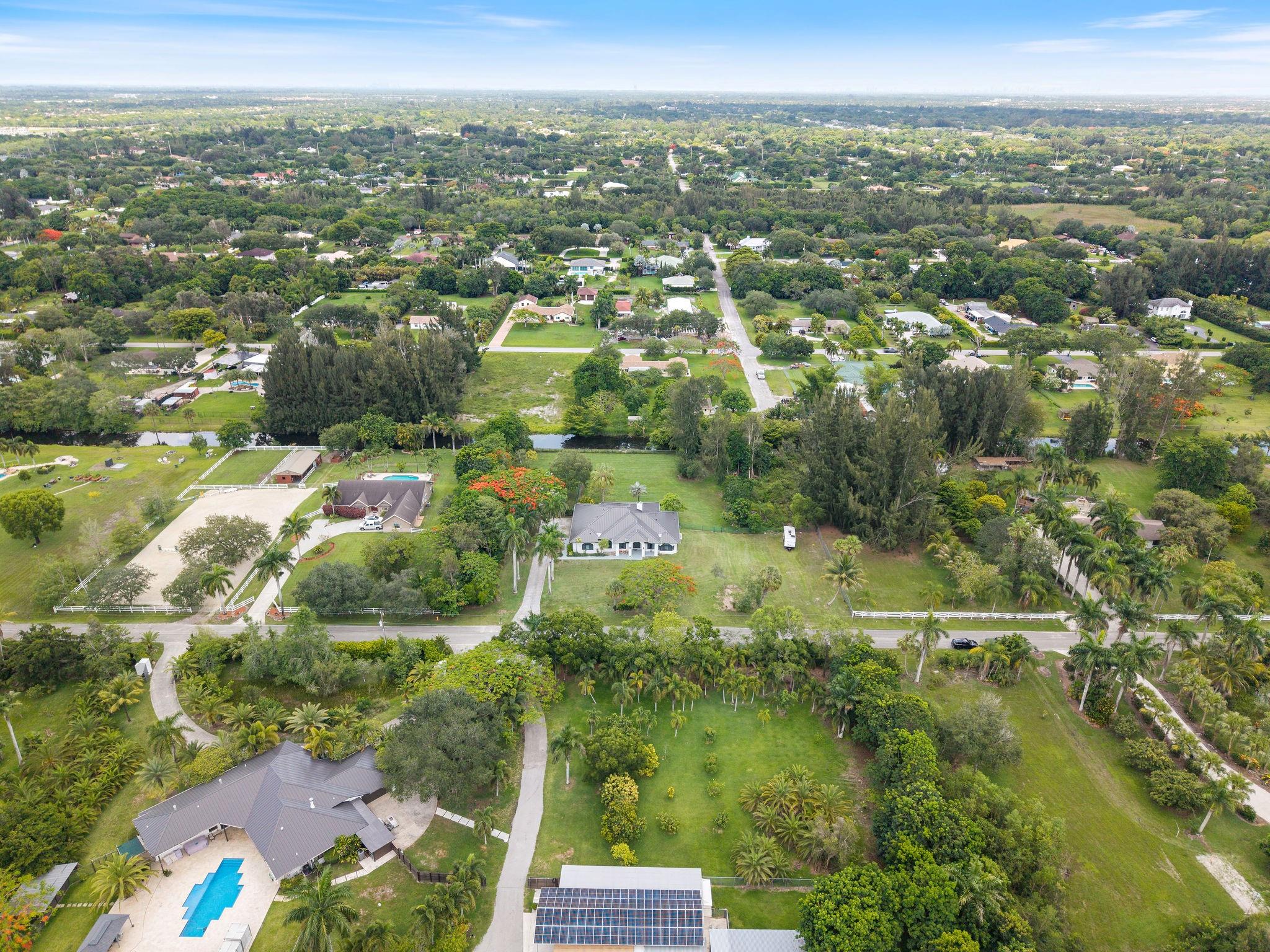 5350 SW 198th Ter
