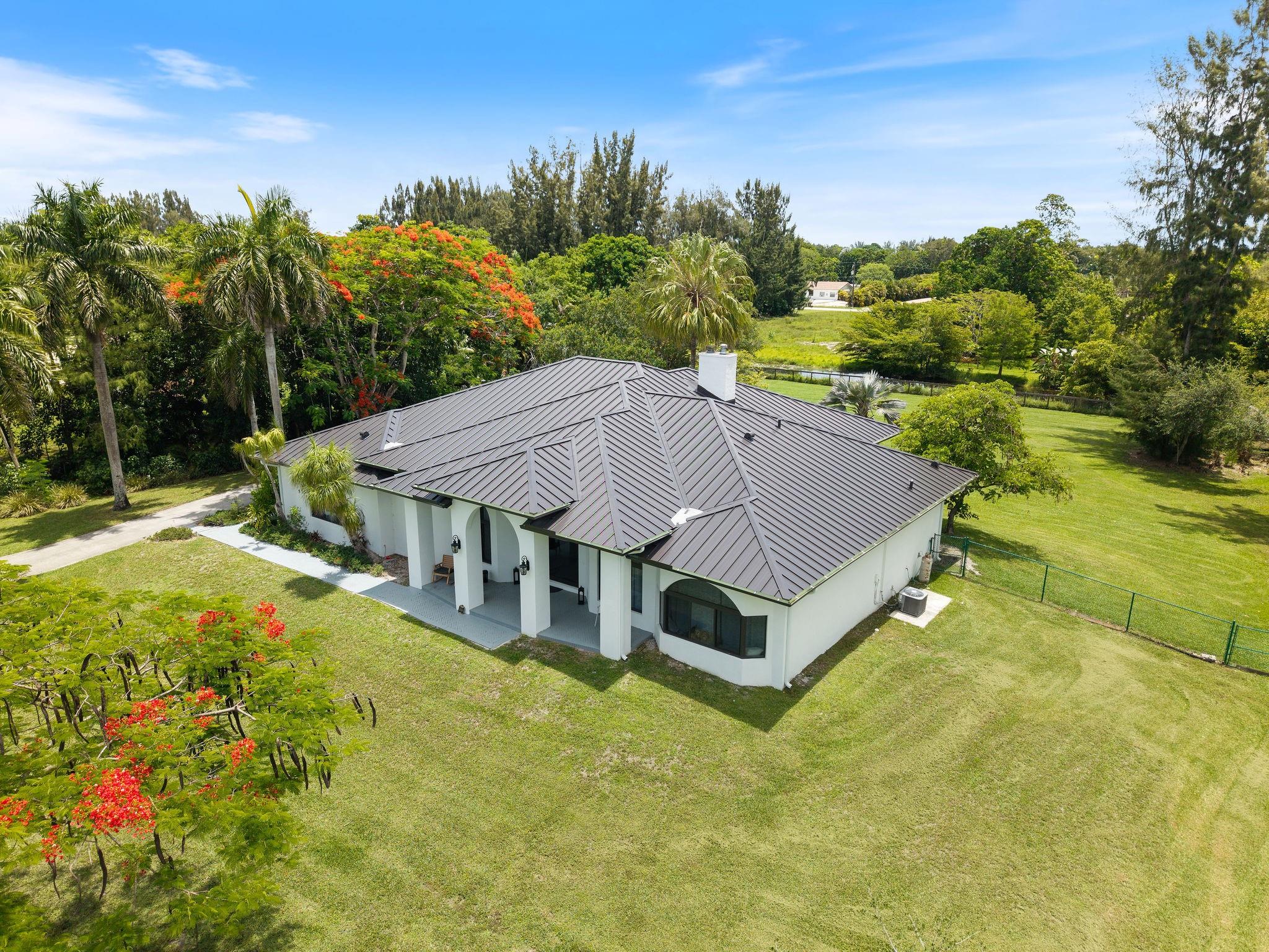 5350 SW 198th Ter
