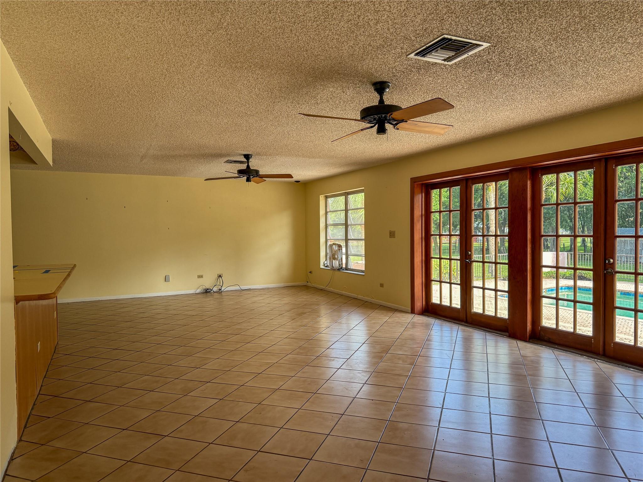 14431 MUSTANG TRAIL
