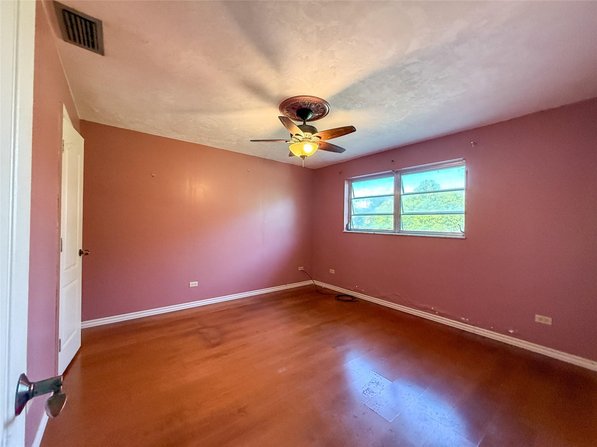 14431 MUSTANG TRAIL