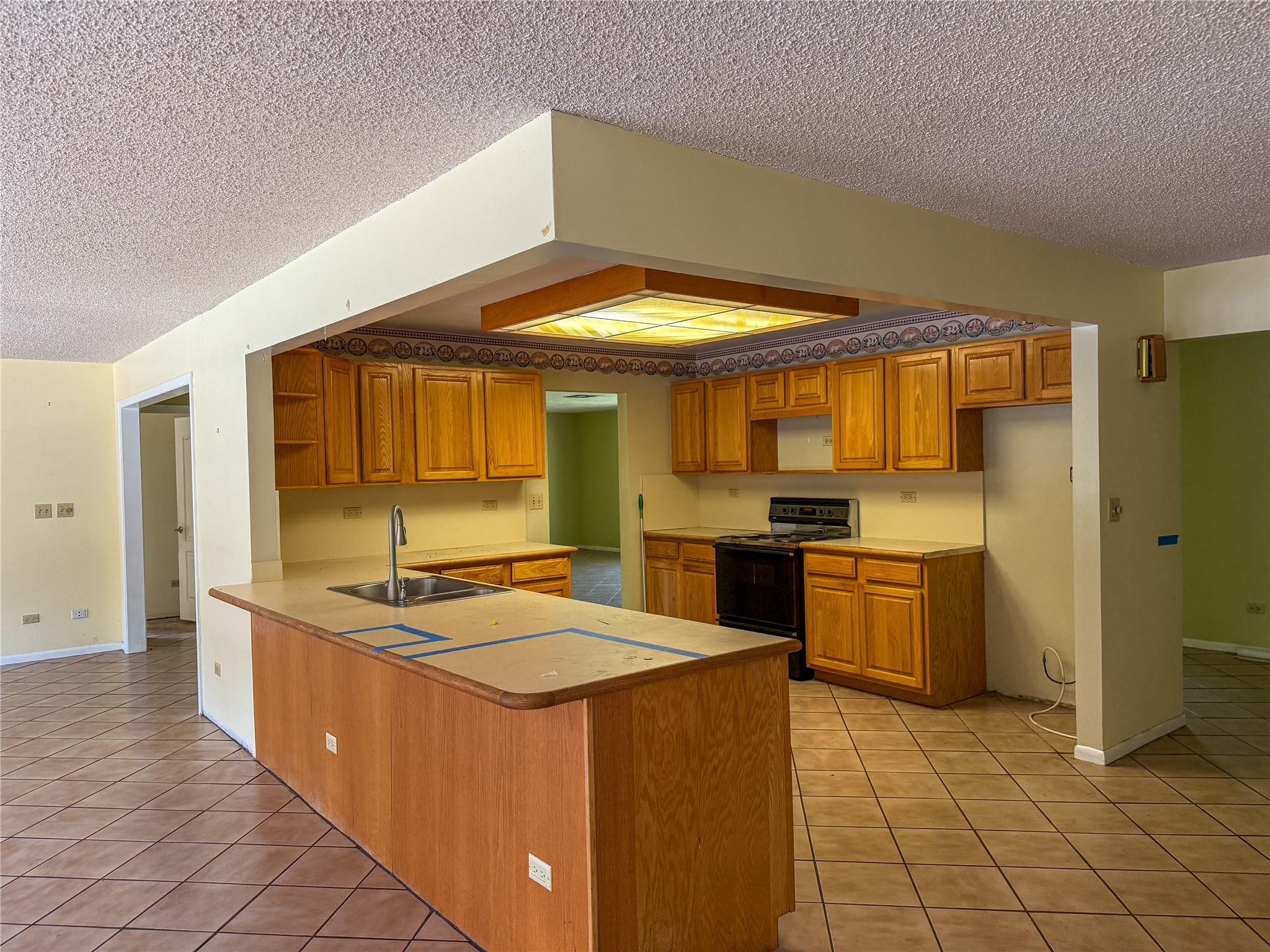 14431 MUSTANG TRAIL