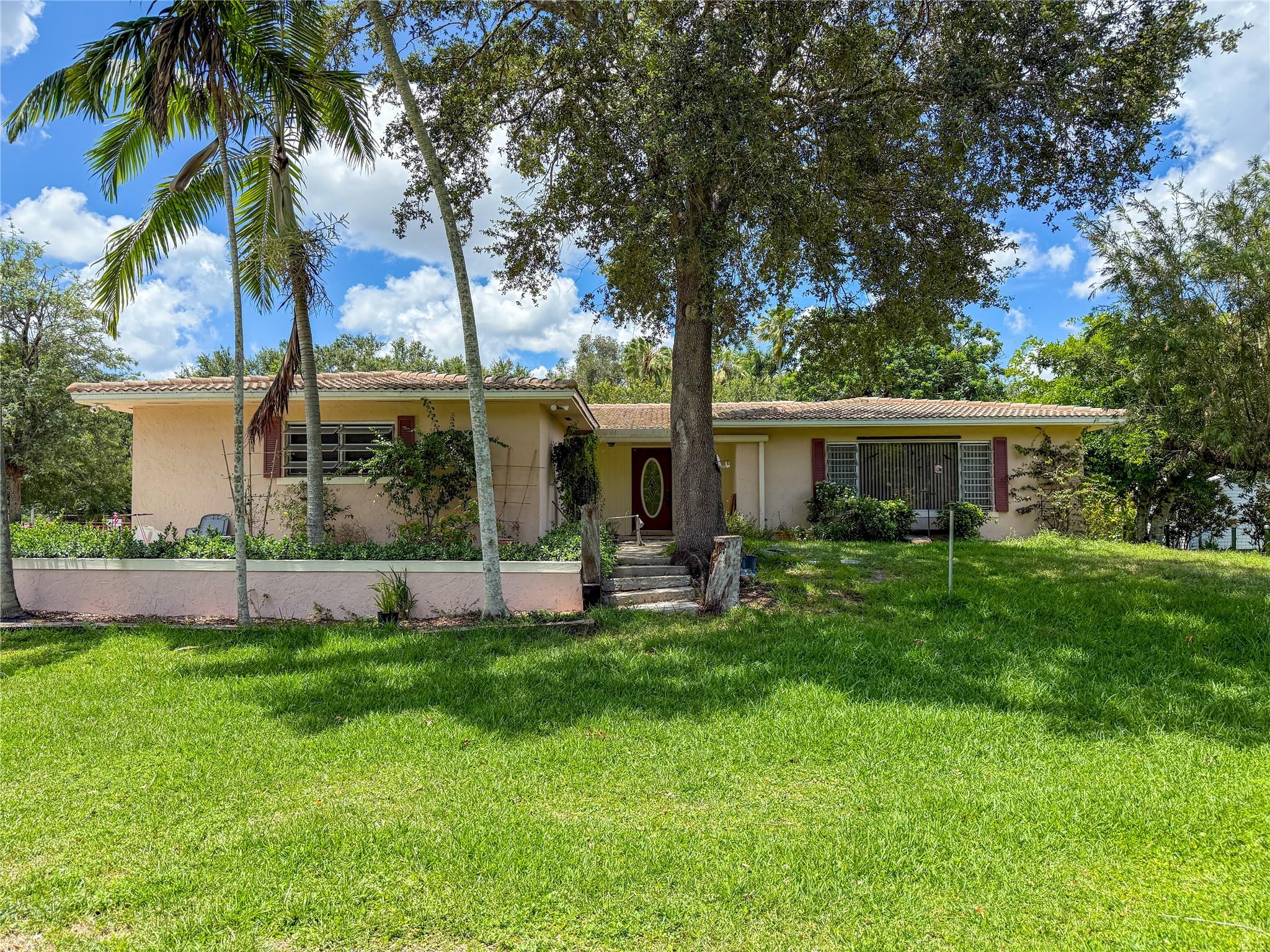 14431 MUSTANG TRAIL