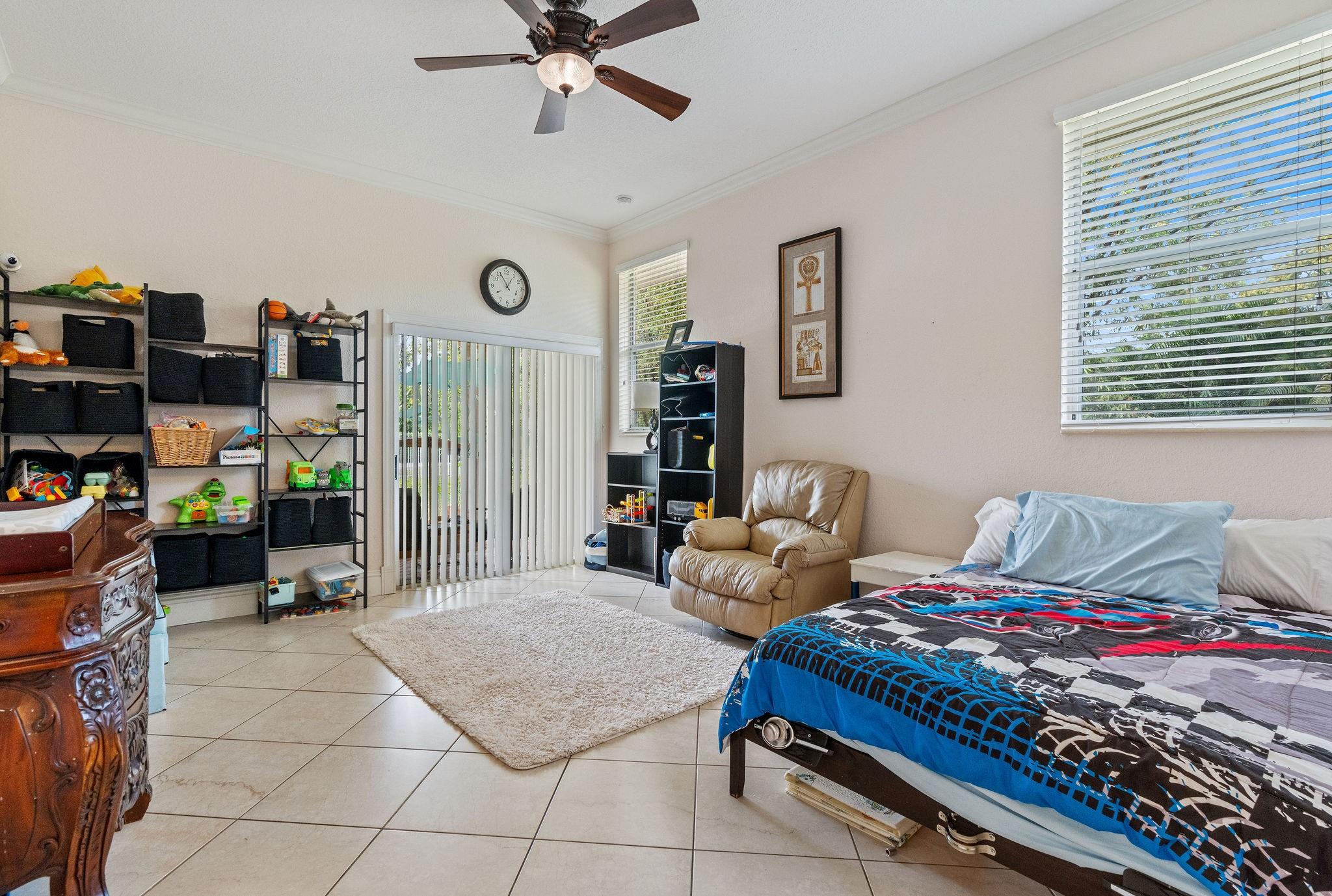 5290 SW 130TH AVE
