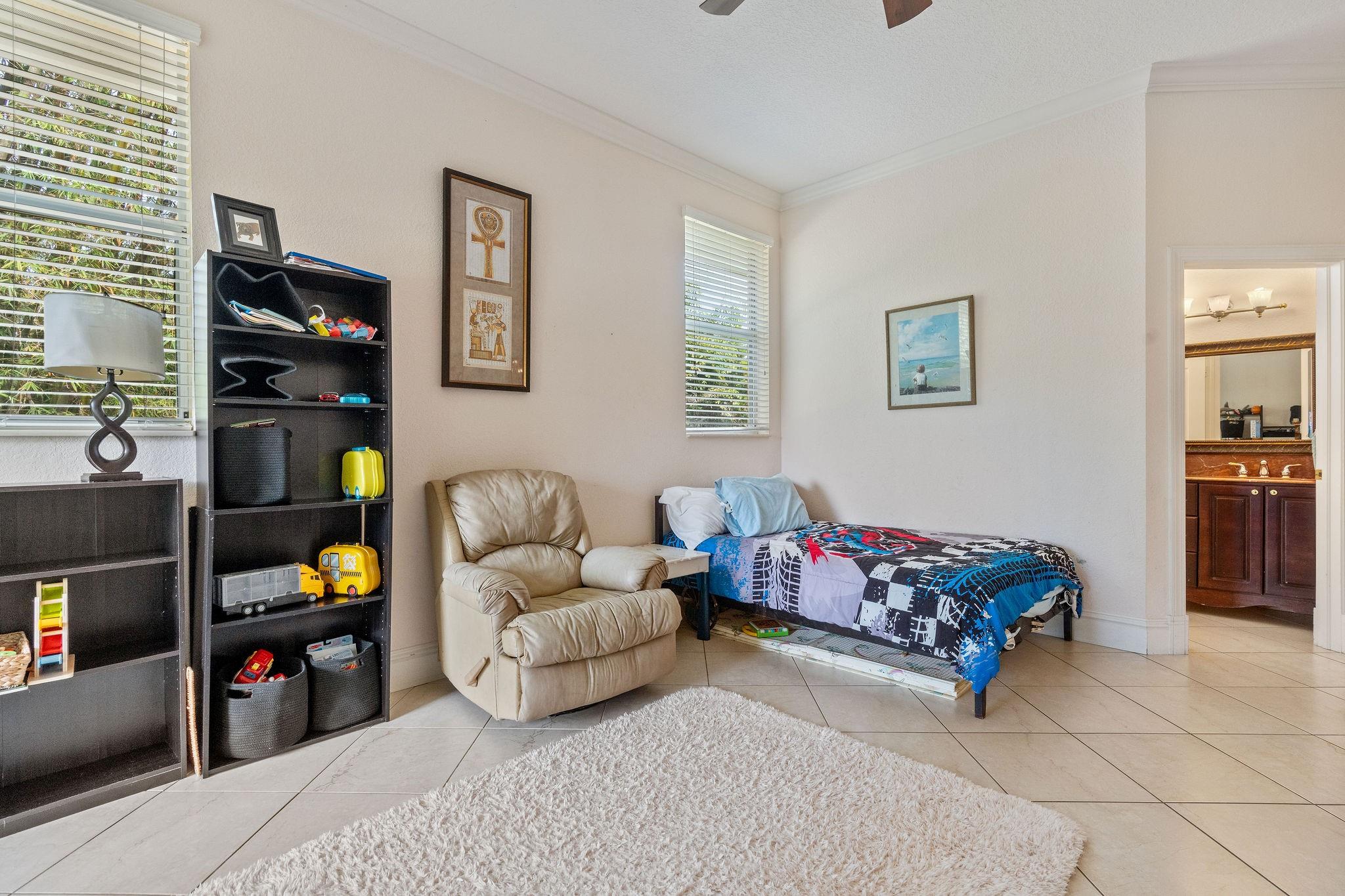 5290 SW 130TH AVE