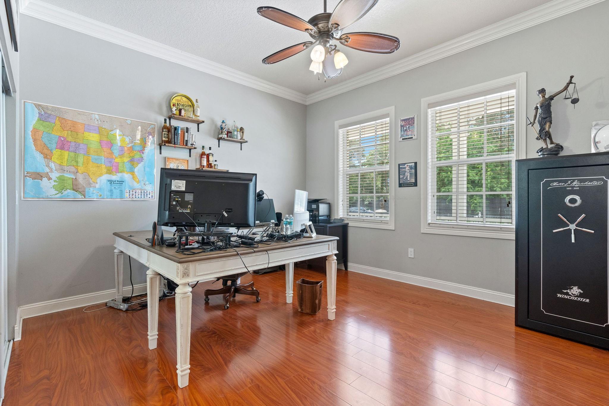 17000 SW 63 MANOR