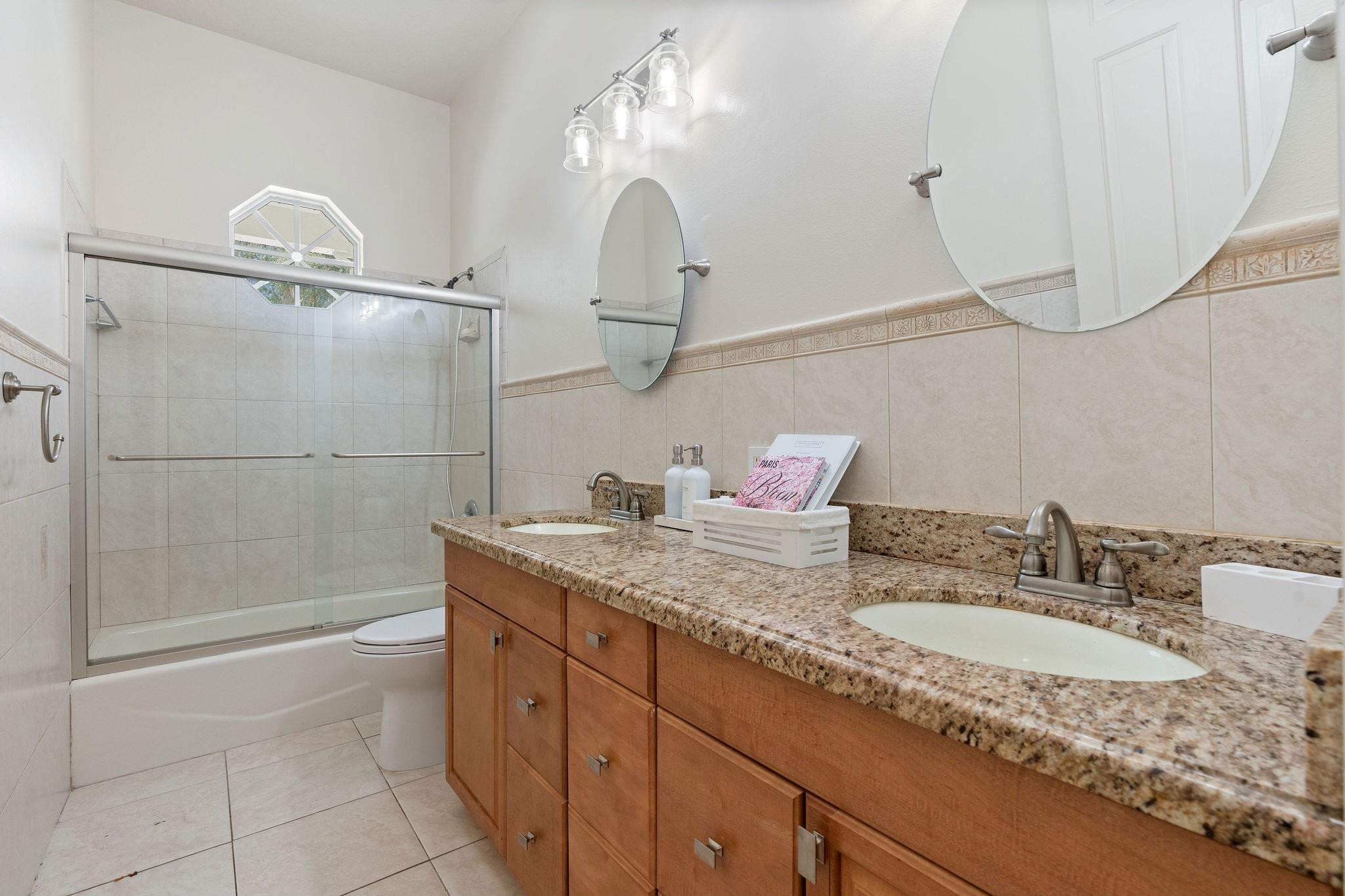 17000 SW 63 MANOR